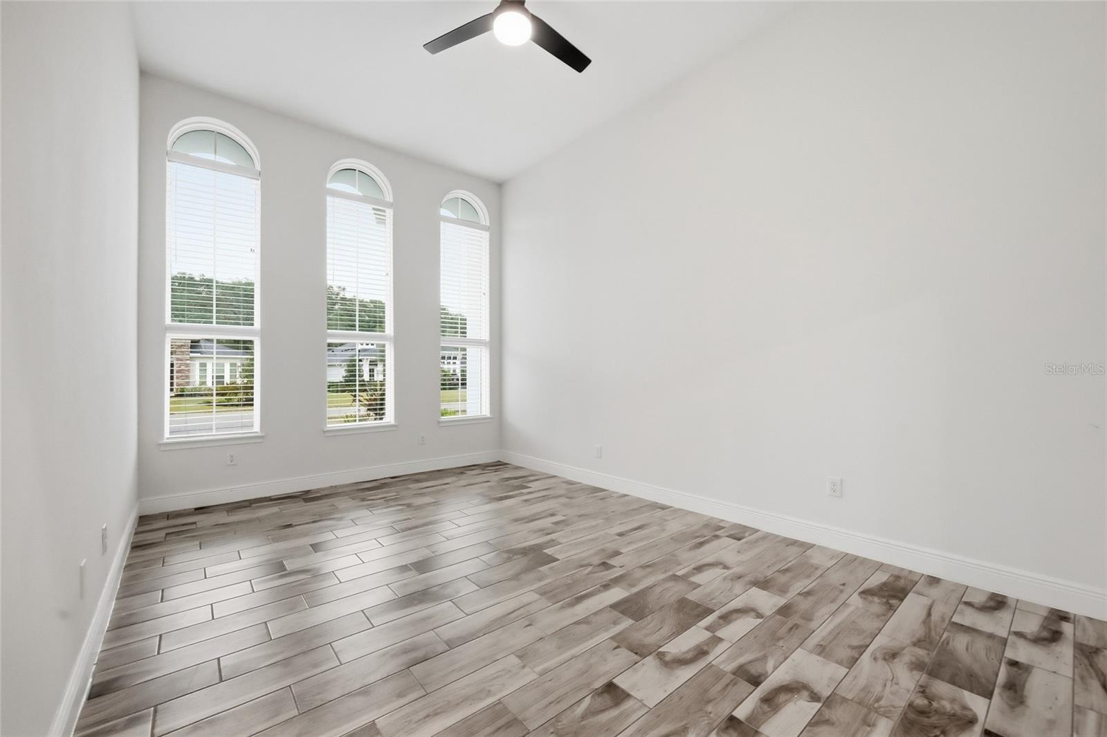 Image 40 of 61 For 13539 Carryback Drive