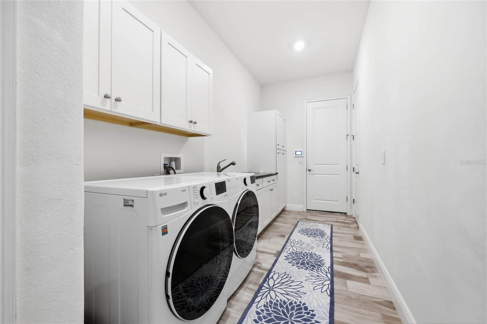 Image 50 of 61 For 13539 Carryback Drive