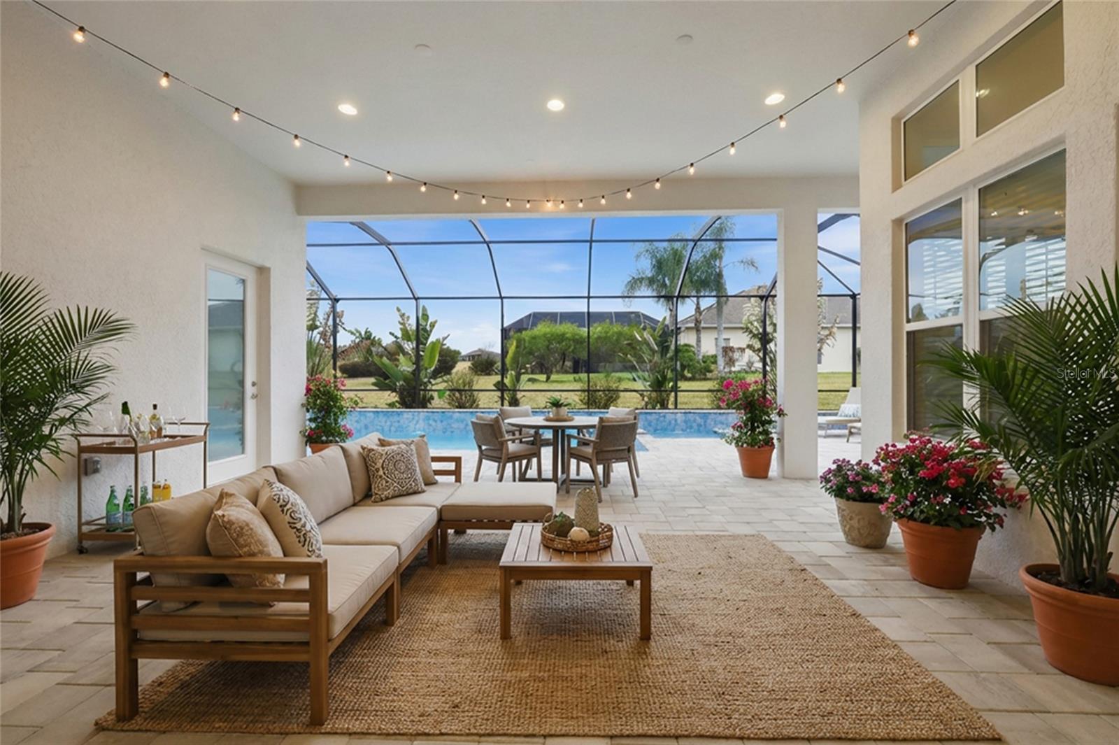 Image 6 of 61 For 13539 Carryback Drive