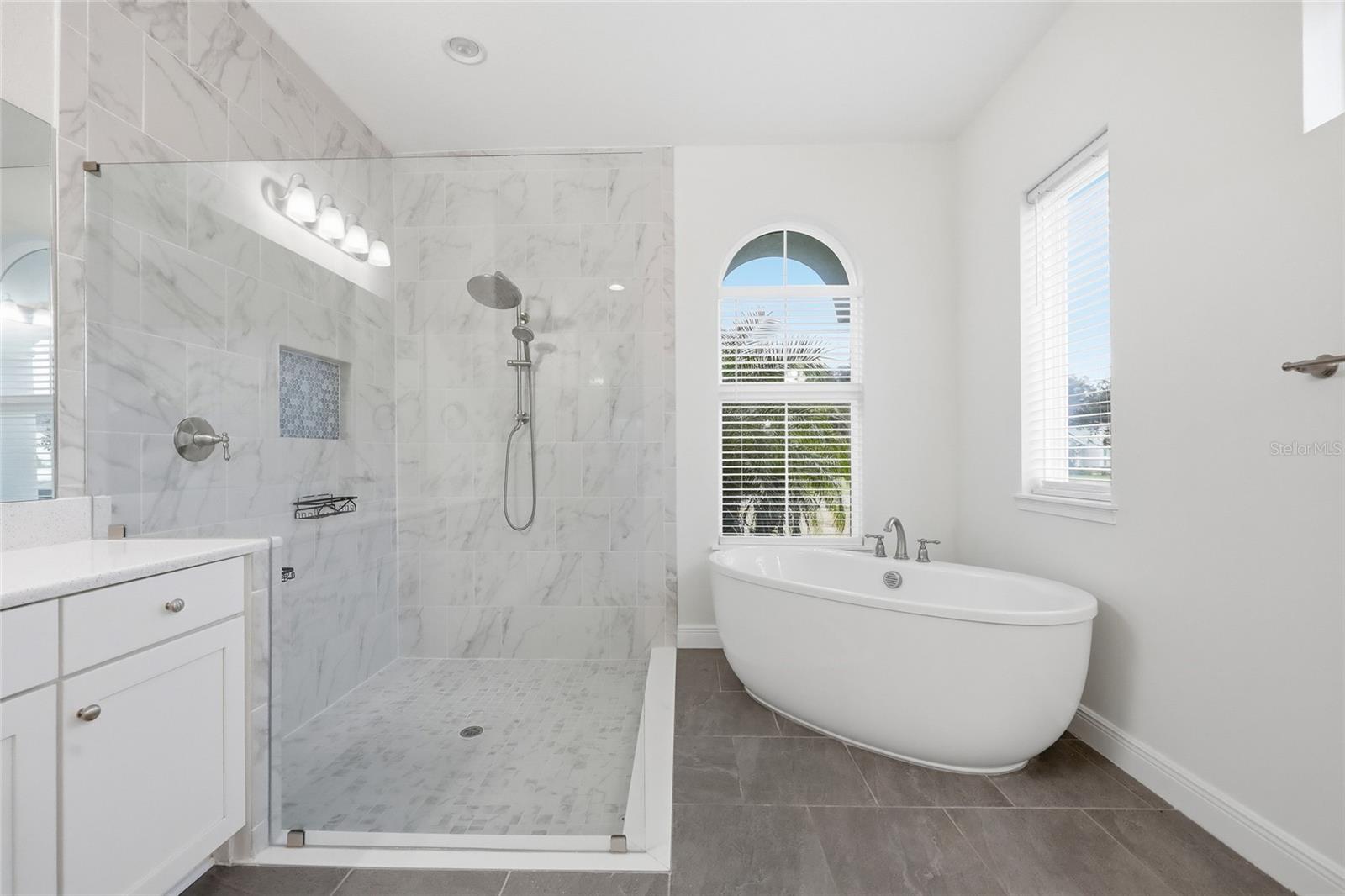 Image 8 of 61 For 13539 Carryback Drive