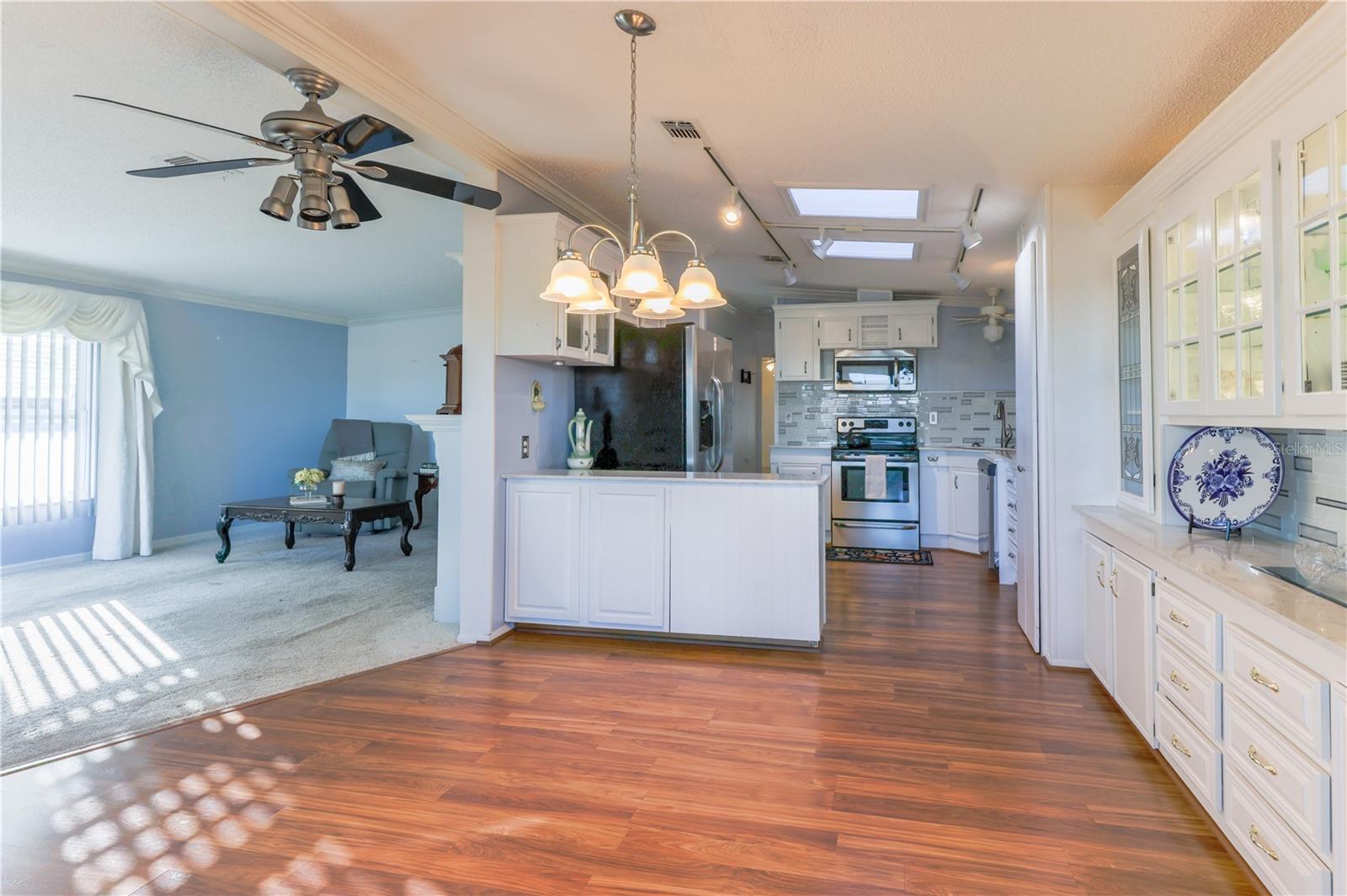 Image 7 of 45 For 24805 Pine Hill