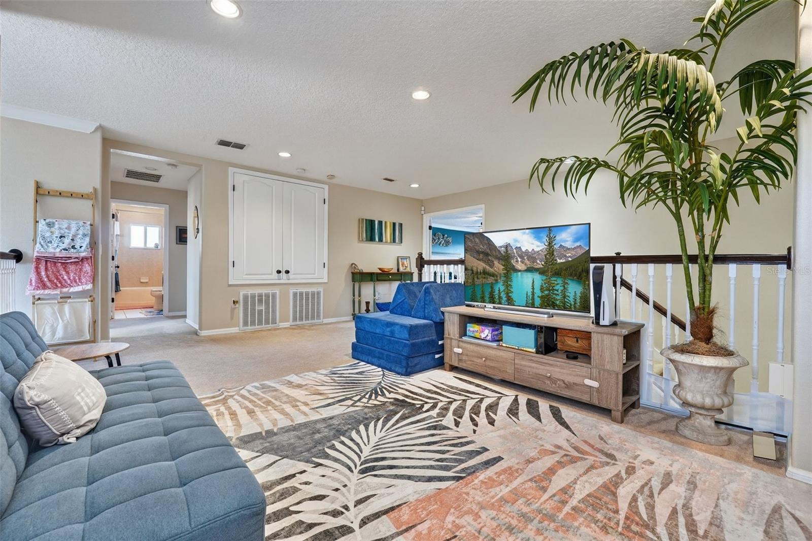 Image 37 of 95 For 2217 Mountleigh Trail