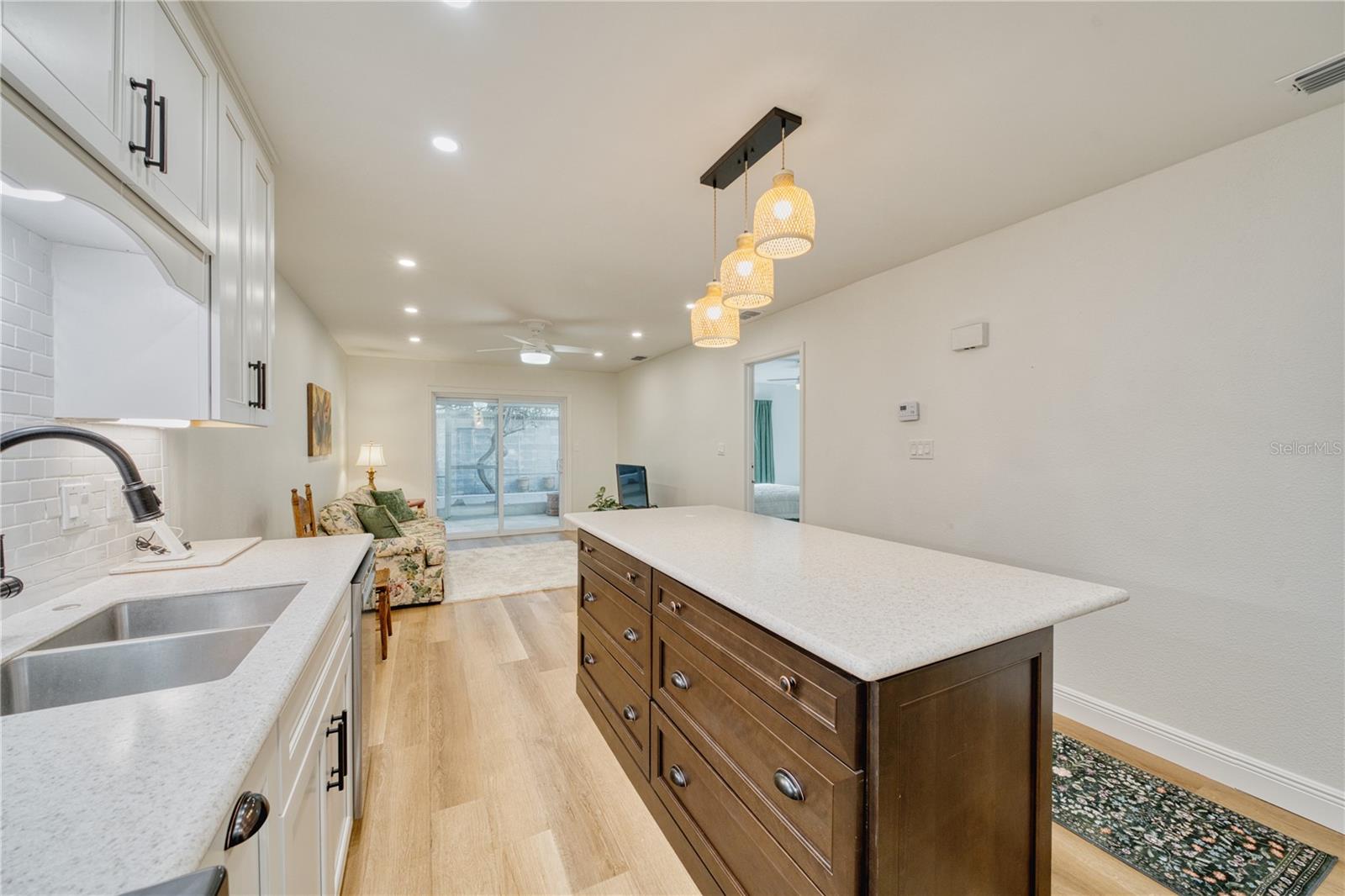 Image 12 of 30 For 2084 Countryside Circle S 25