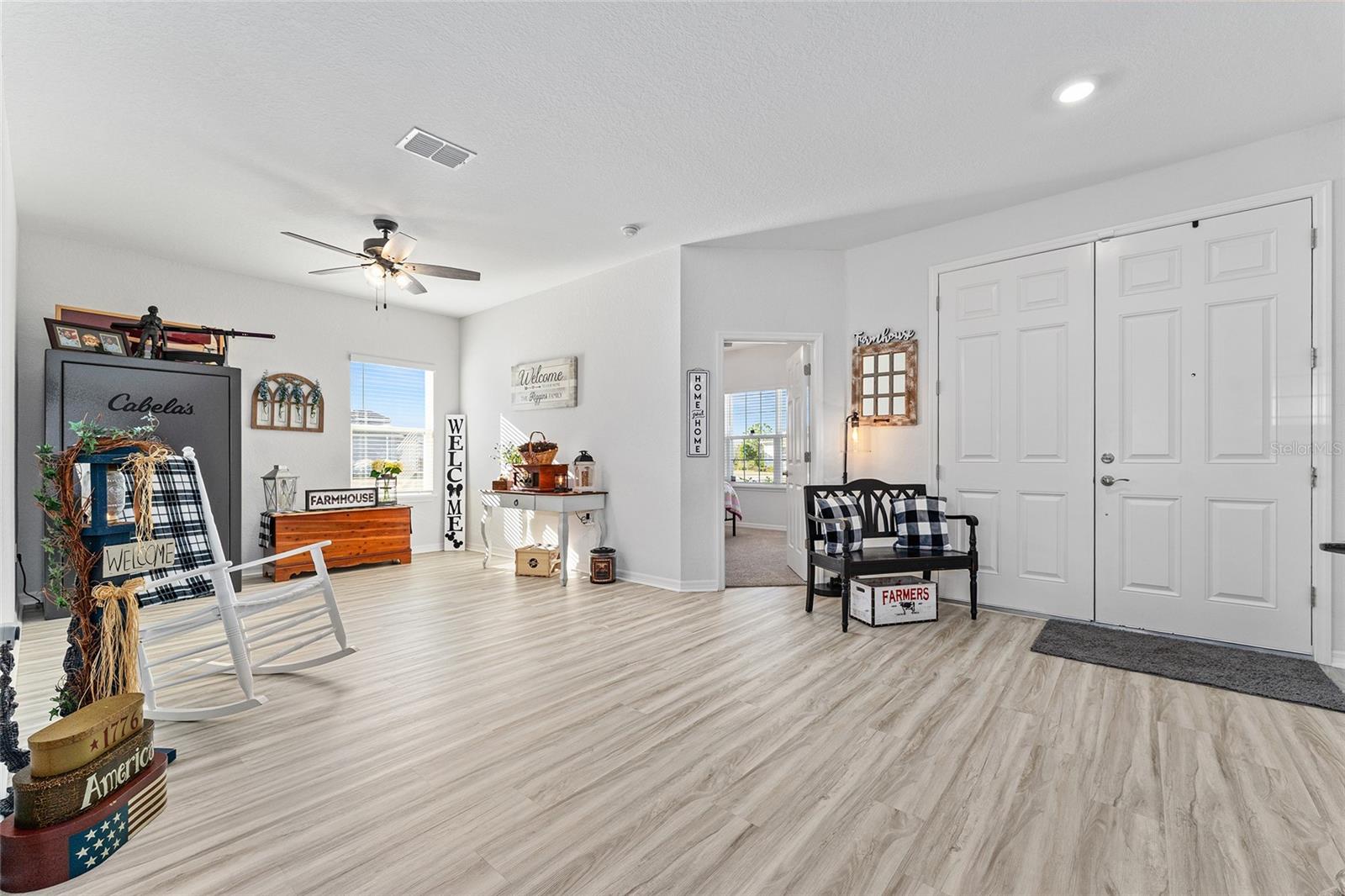 Image 4 of 22 For 4660 89th Place Road