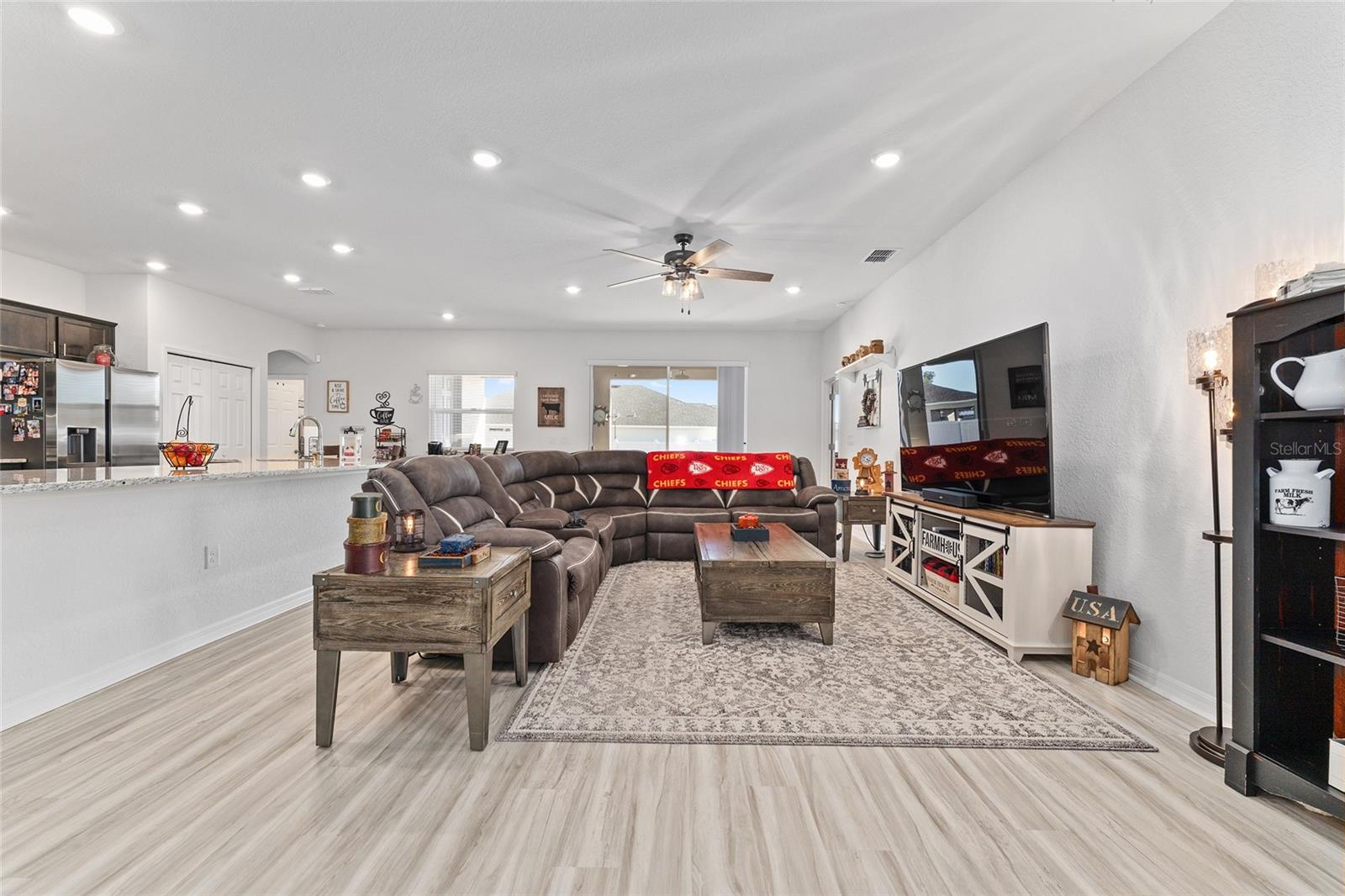 Image 5 of 22 For 4660 89th Place Road