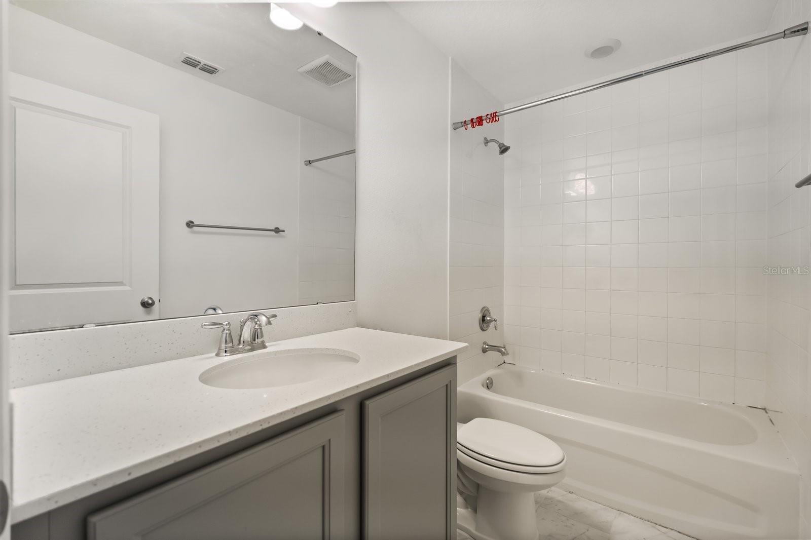 Image 14 of 27 For 2062 Derwent Drive