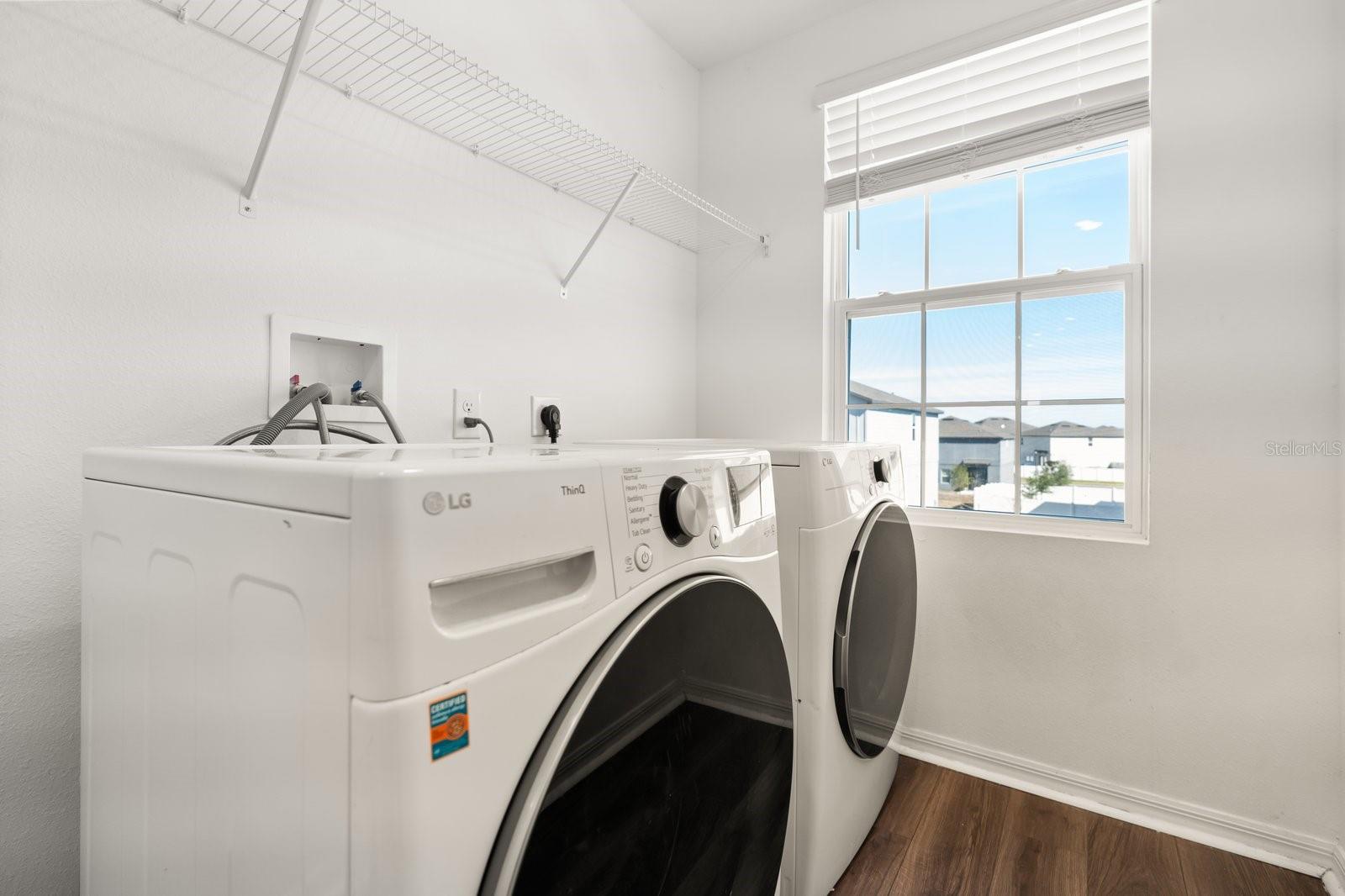 Image 20 of 27 For 2062 Derwent Drive