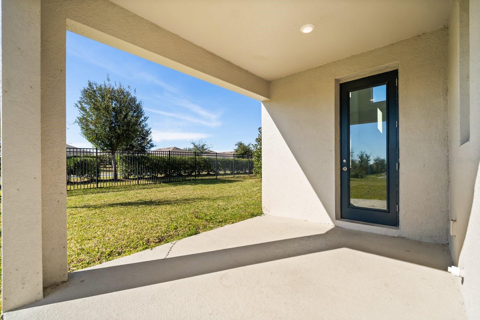 Image 21 of 27 For 2062 Derwent Drive