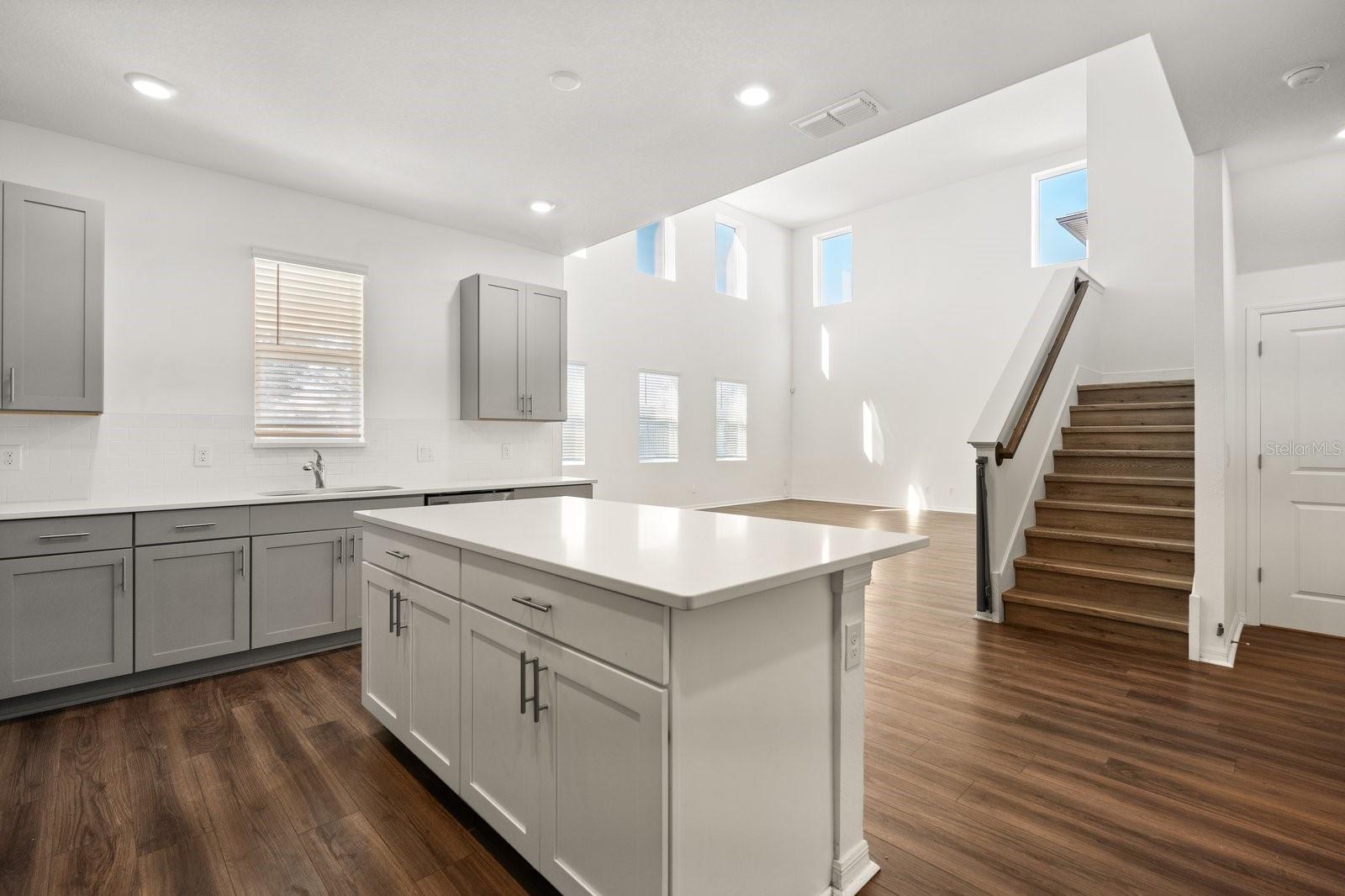 Image 7 of 27 For 2062 Derwent Drive