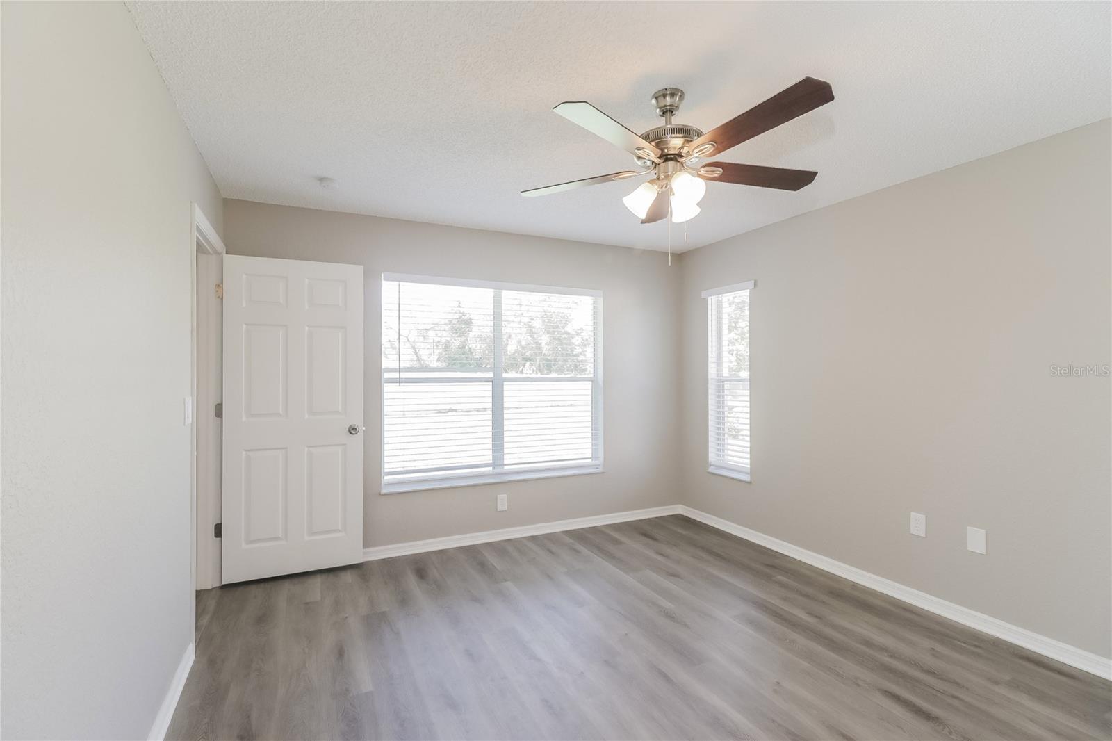 Image 9 of 16 For 8358 Natoma Street