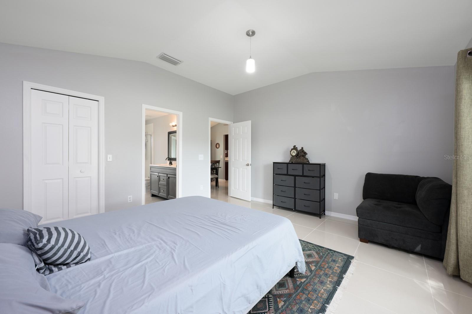 Image 14 of 25 For 2753 Cullens Court