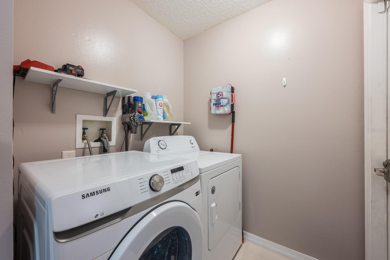 Image 20 of 25 For 2753 Cullens Court