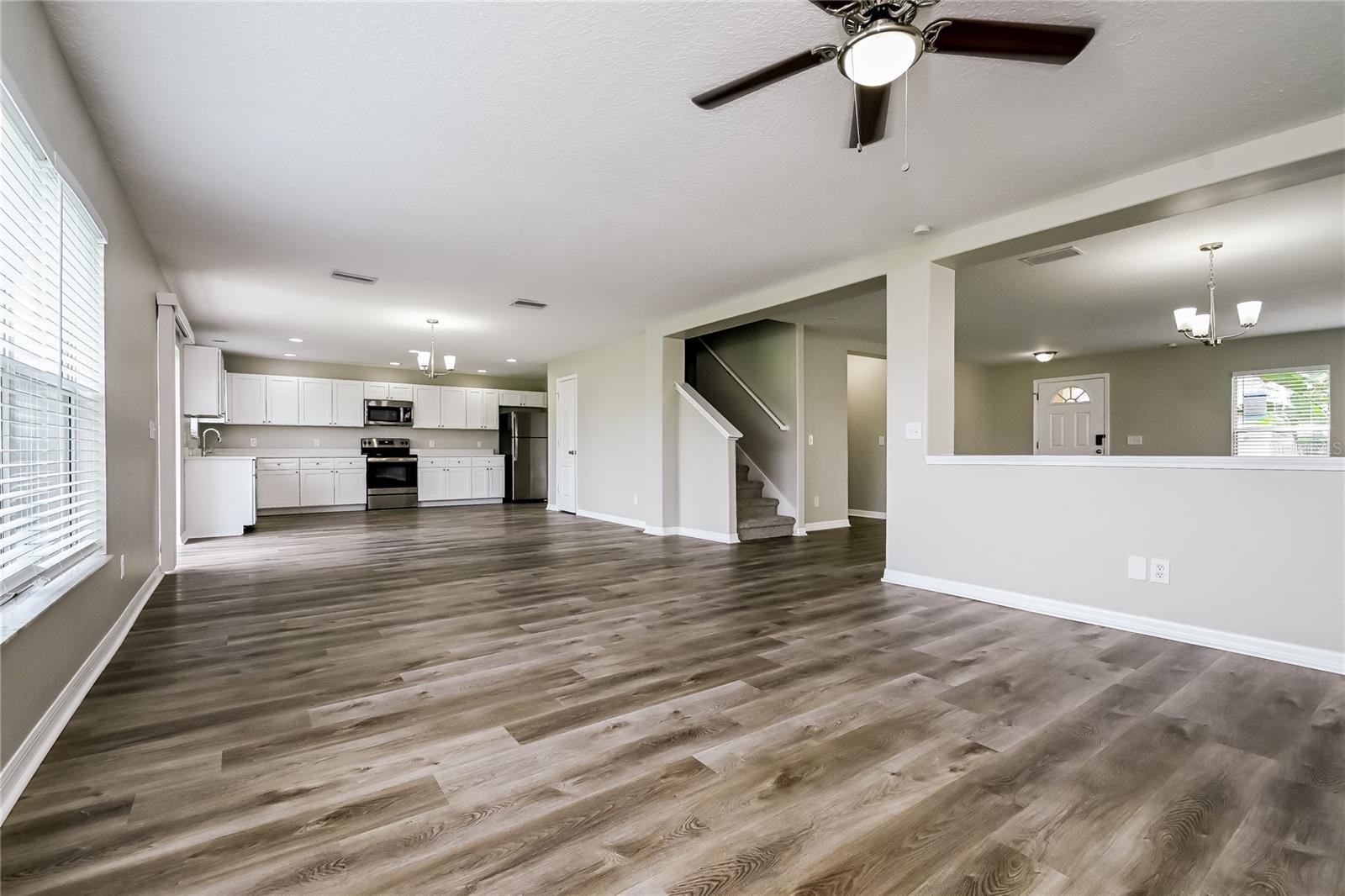 Image 4 of 15 For 11167 Golden Silence Drive