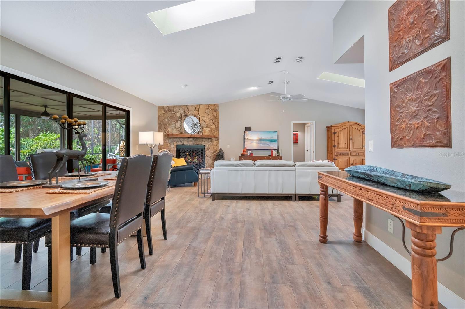 Image 22 of 62 For 9488 Shortleaf Court