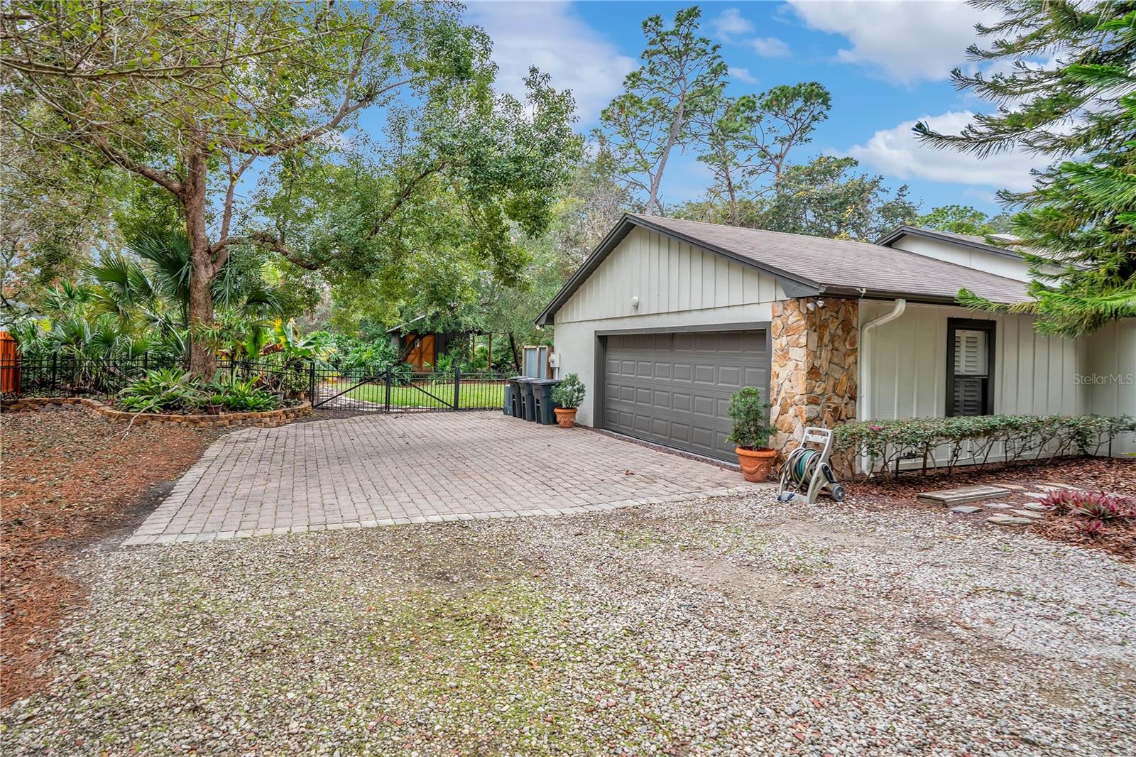 Image 9 of 62 For 9488 Shortleaf Court