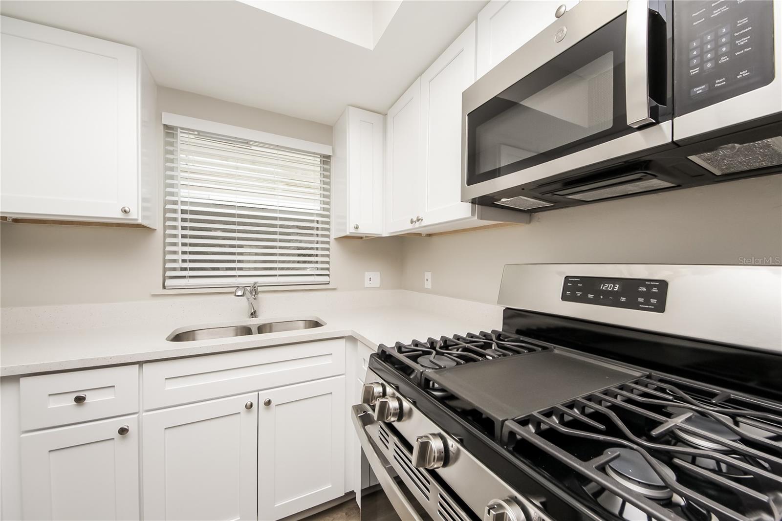 Image 7 of 17 For 3235 Timberline Road