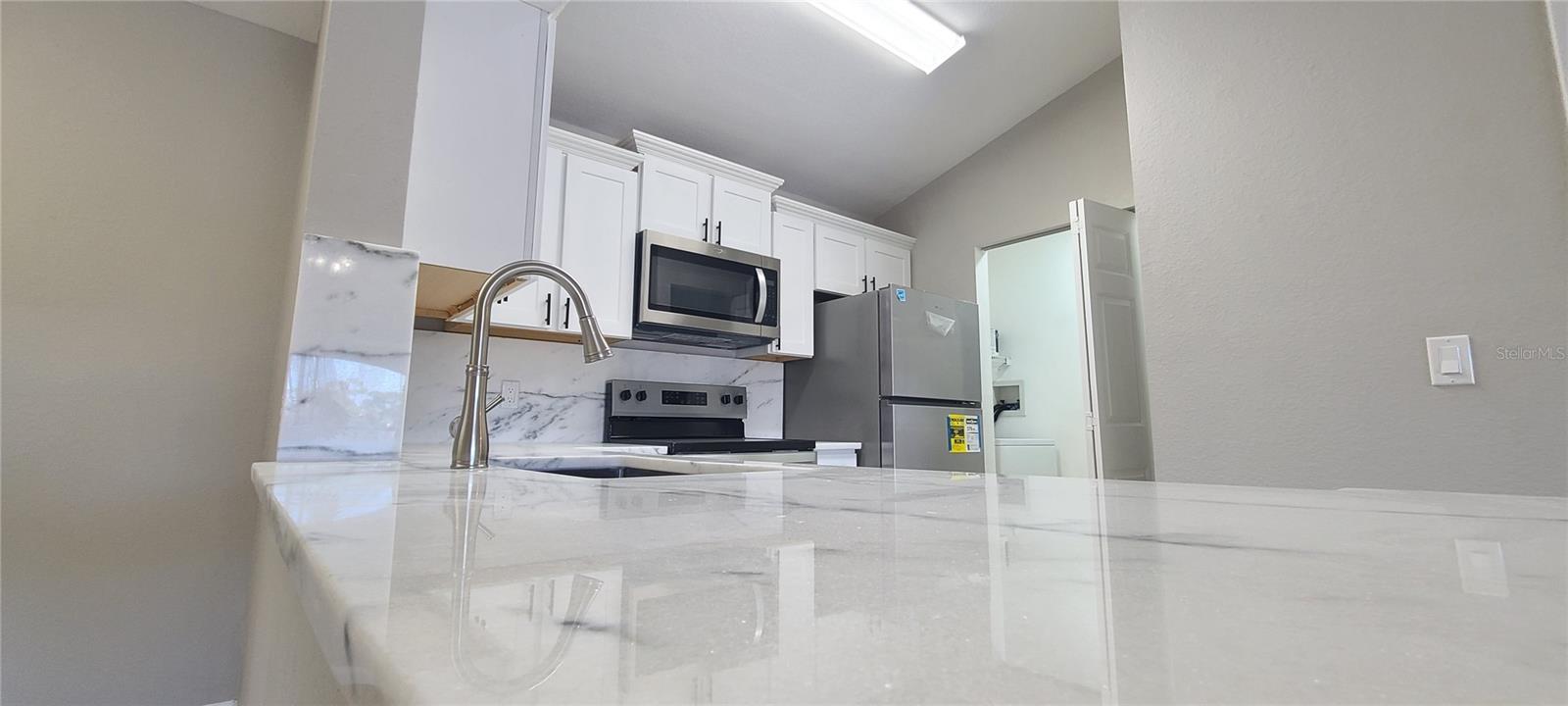 Image 15 of 57 For 940 Village Trail 4-306