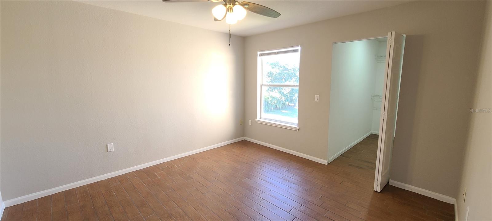 Image 25 of 57 For 940 Village Trail 4-306