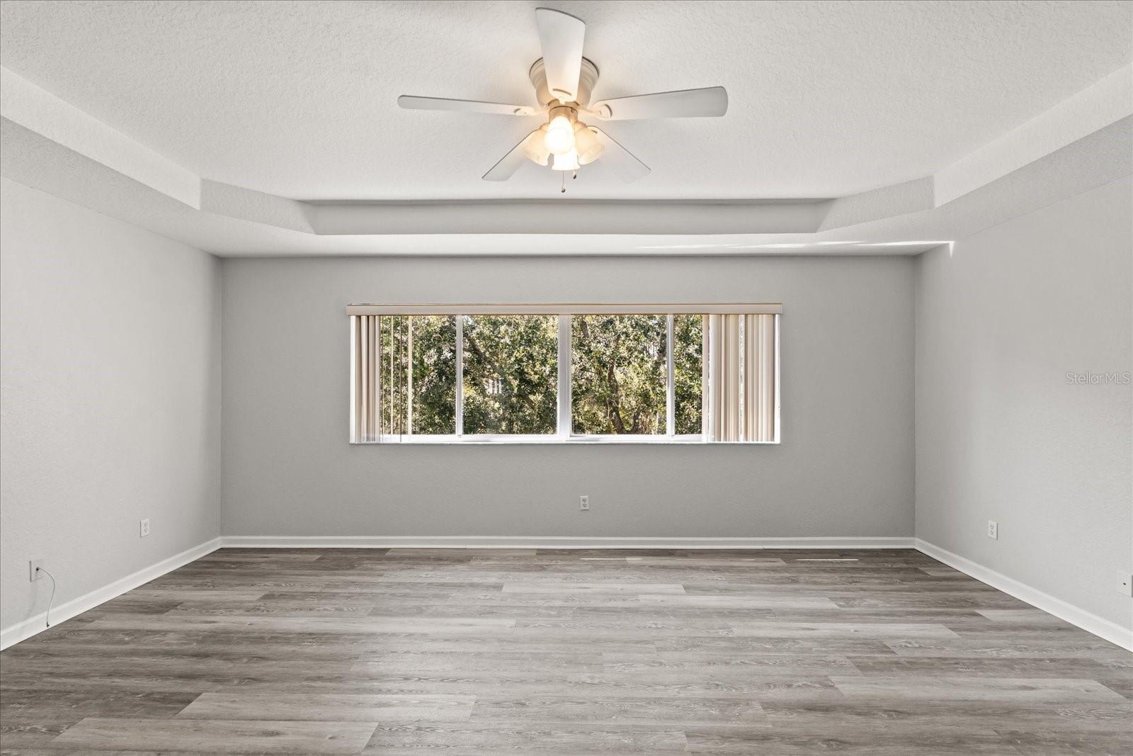 Image 18 of 43 For 8632 Abbotsbury Drive