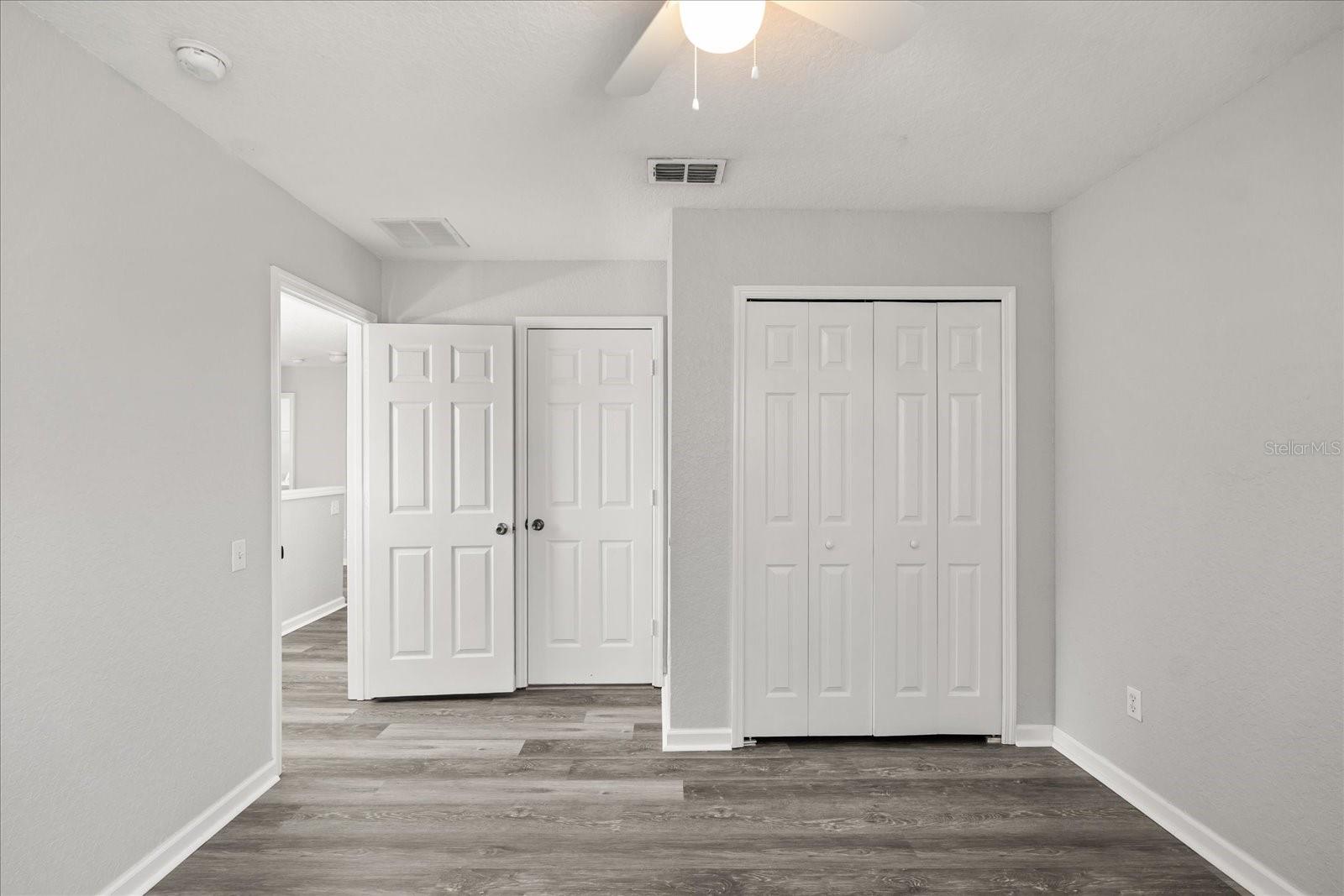 Image 27 of 43 For 8632 Abbotsbury Drive