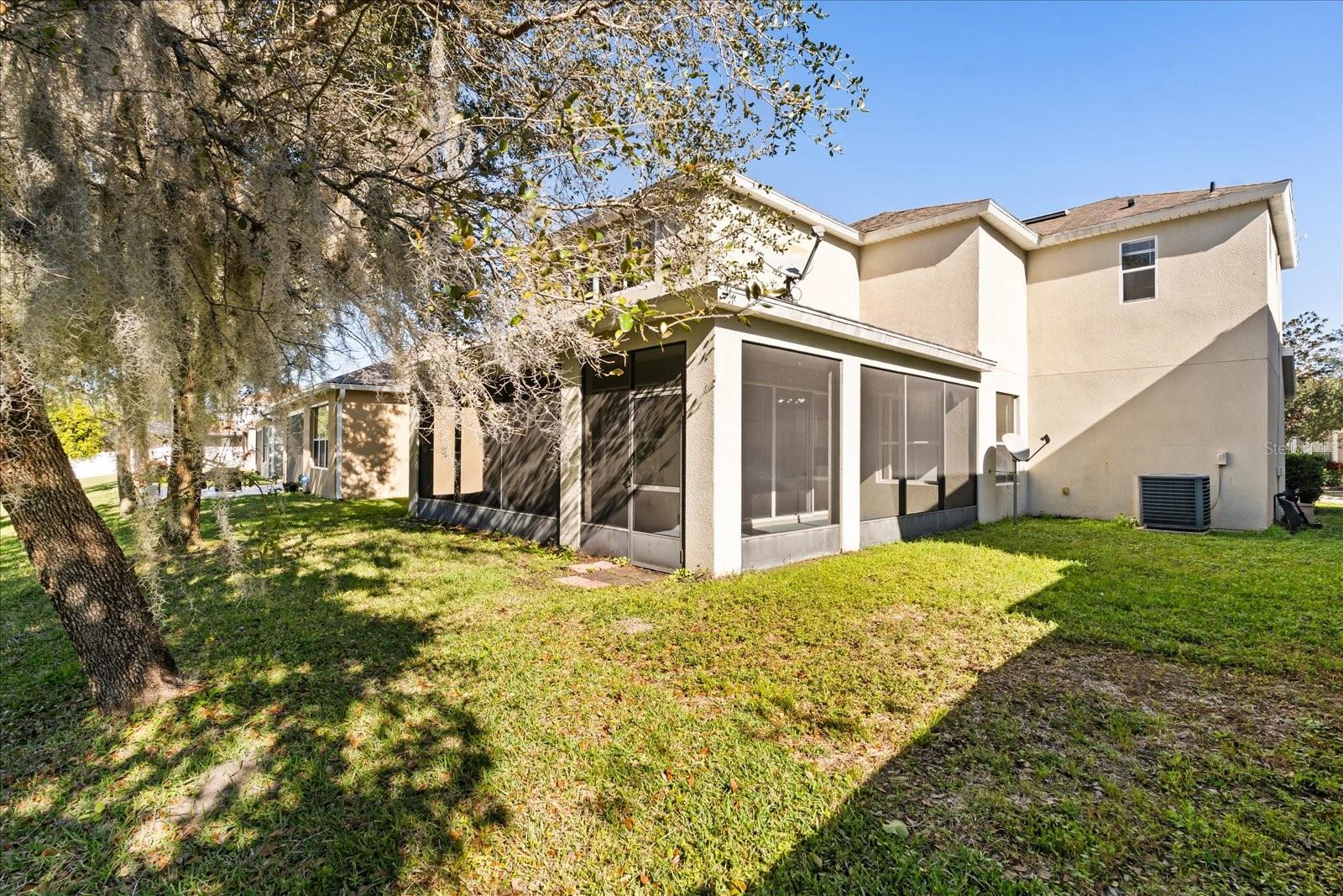 Image 36 of 43 For 8632 Abbotsbury Drive