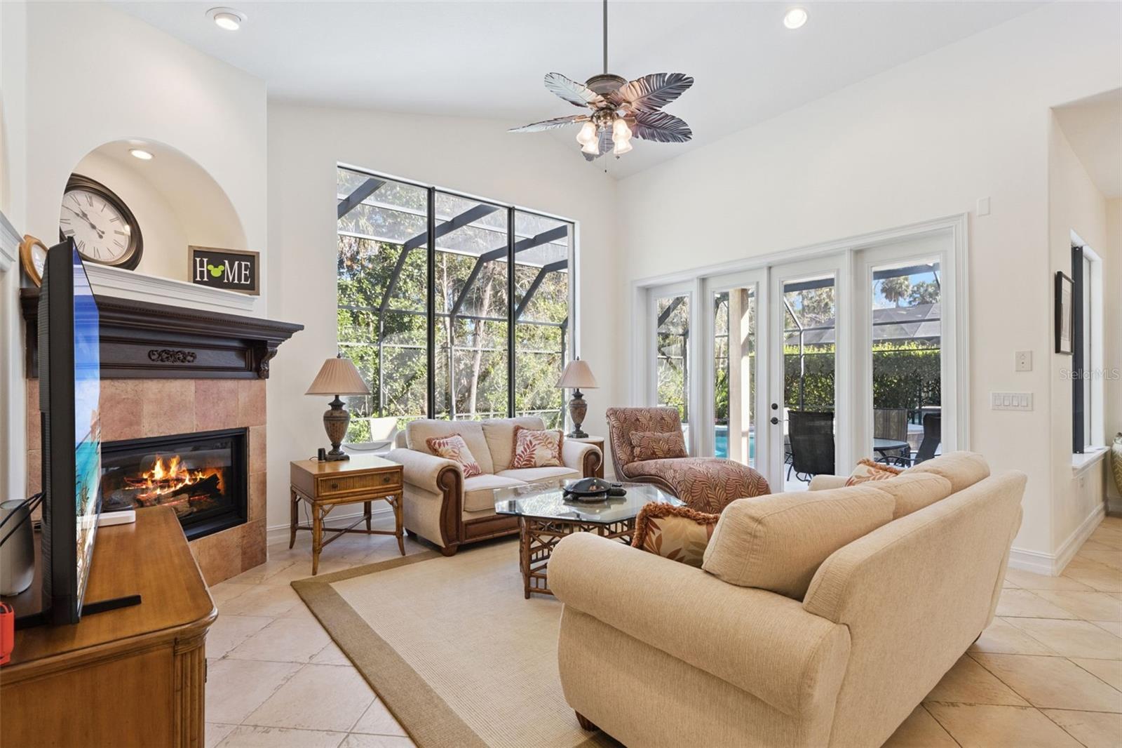 Image 12 of 97 For 799 Oak Shadows Road