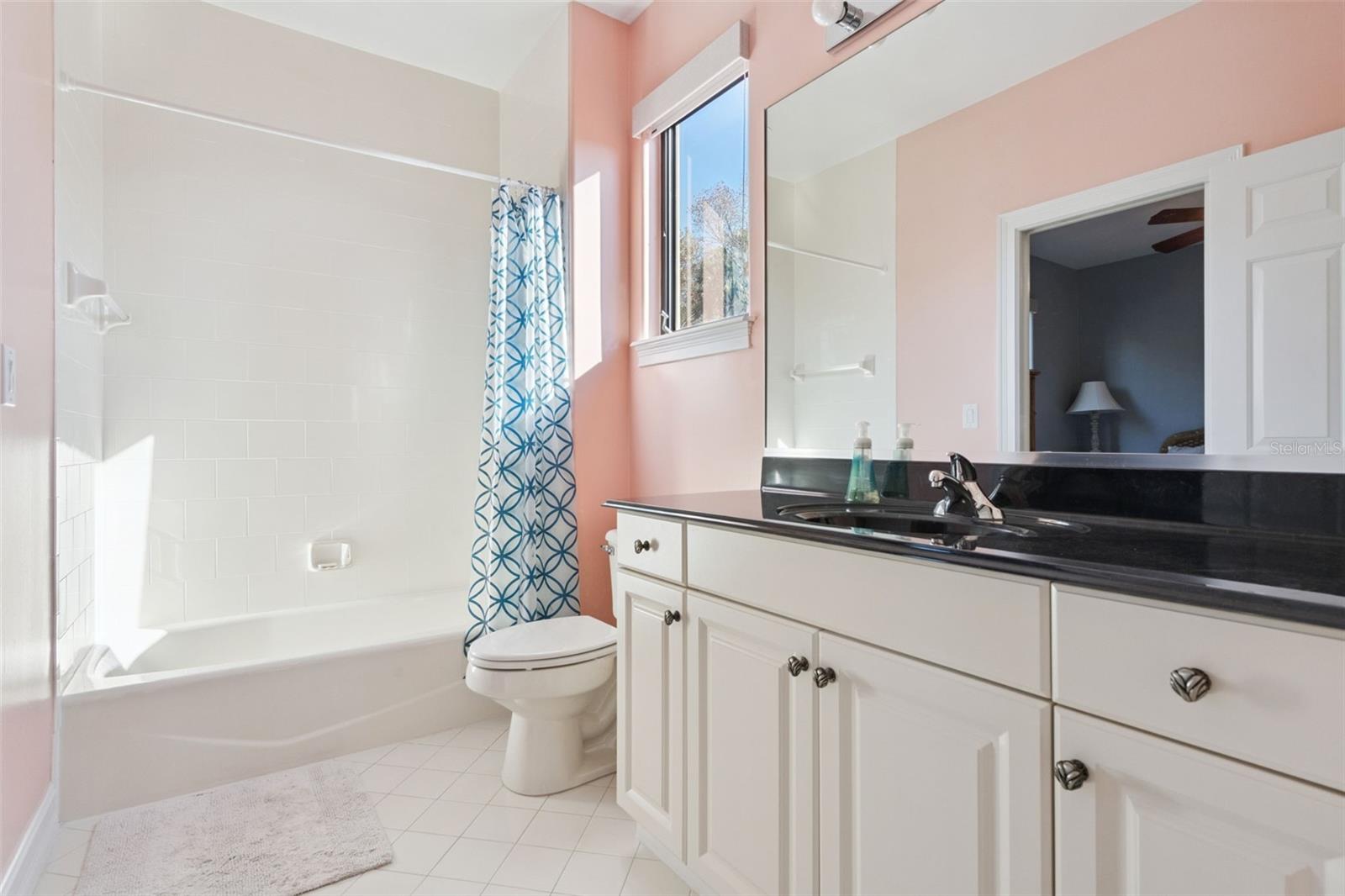 Image 36 of 97 For 799 Oak Shadows Road