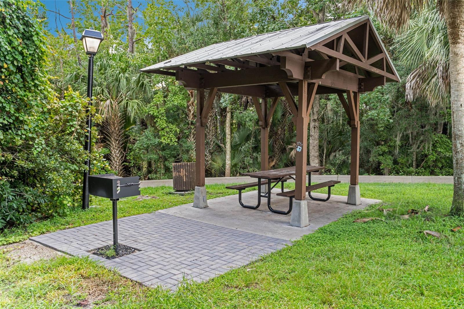 Image 67 of 97 For 799 Oak Shadows Road