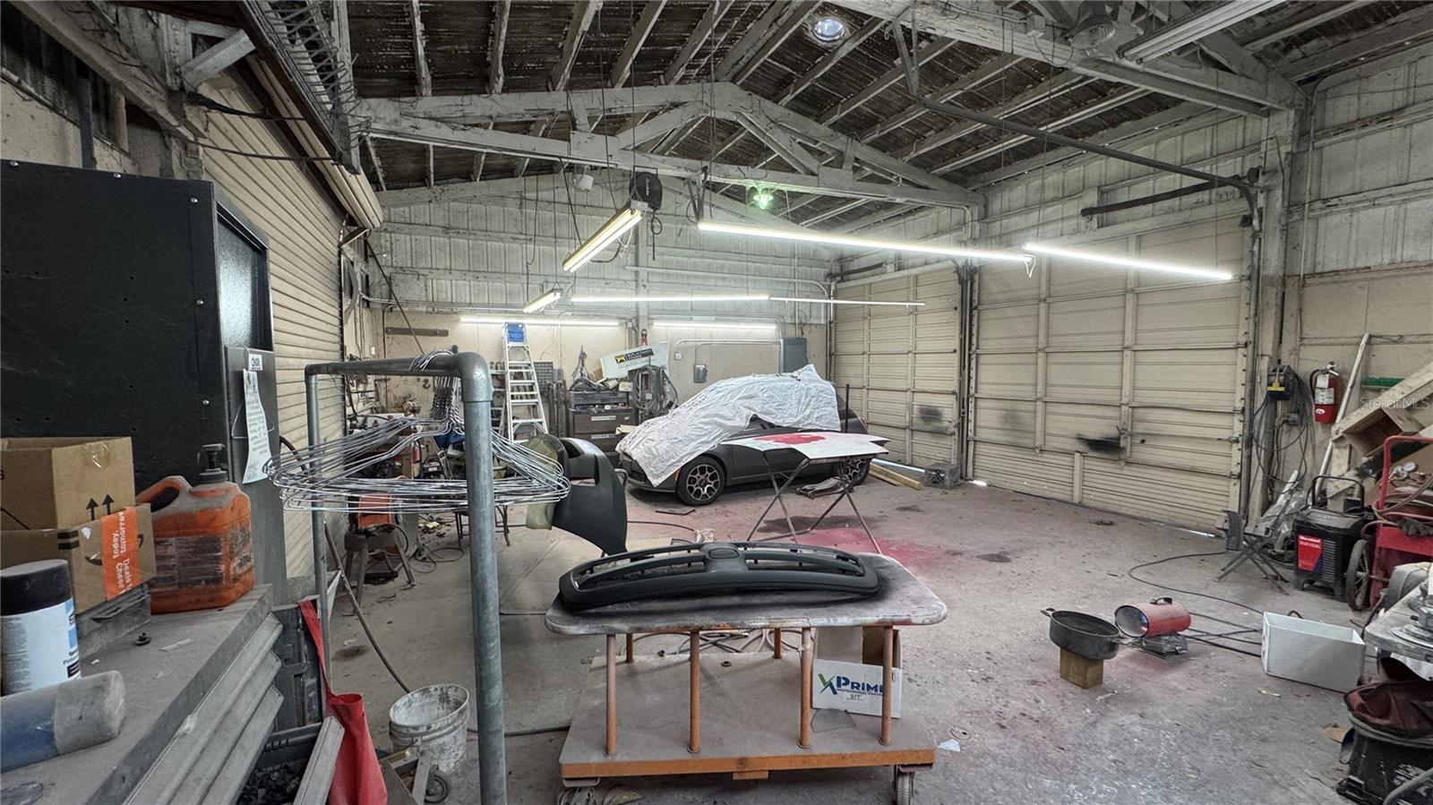 Listing photo id 5 for 10 Barry Avenue