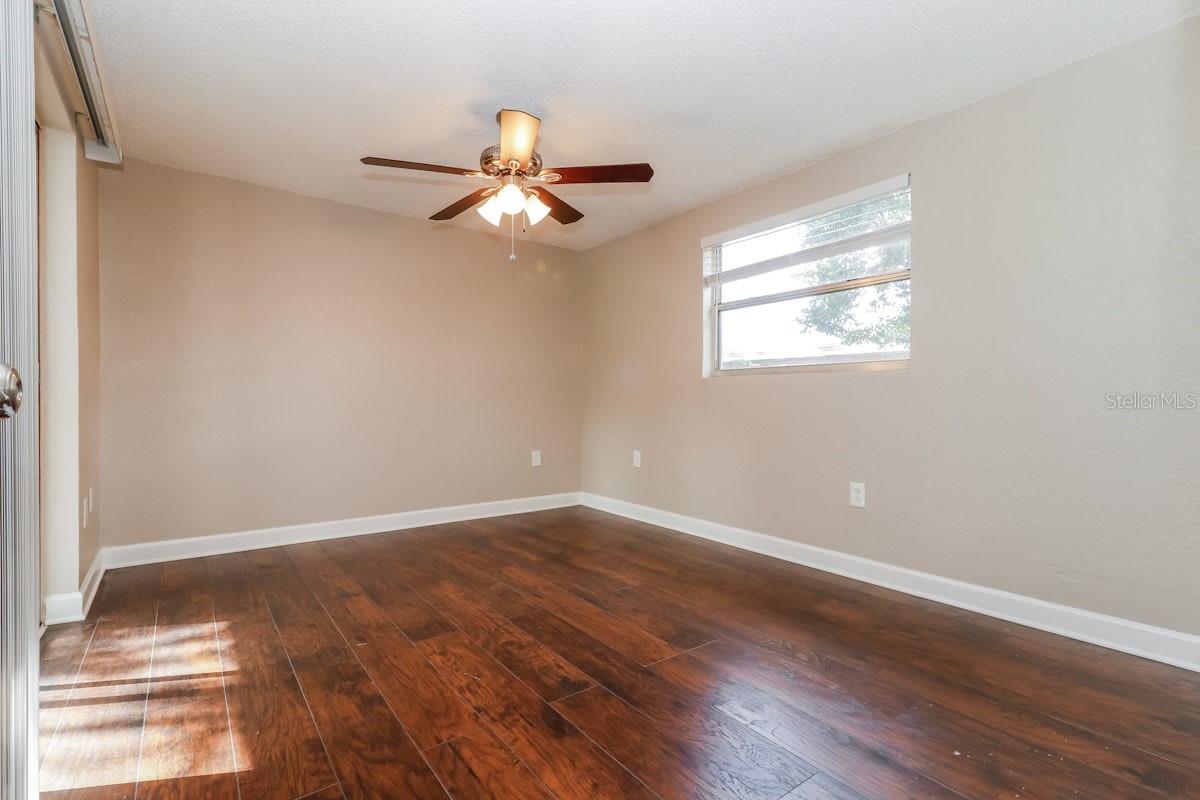 Image 2 of 13 For 4929 Amherst Court