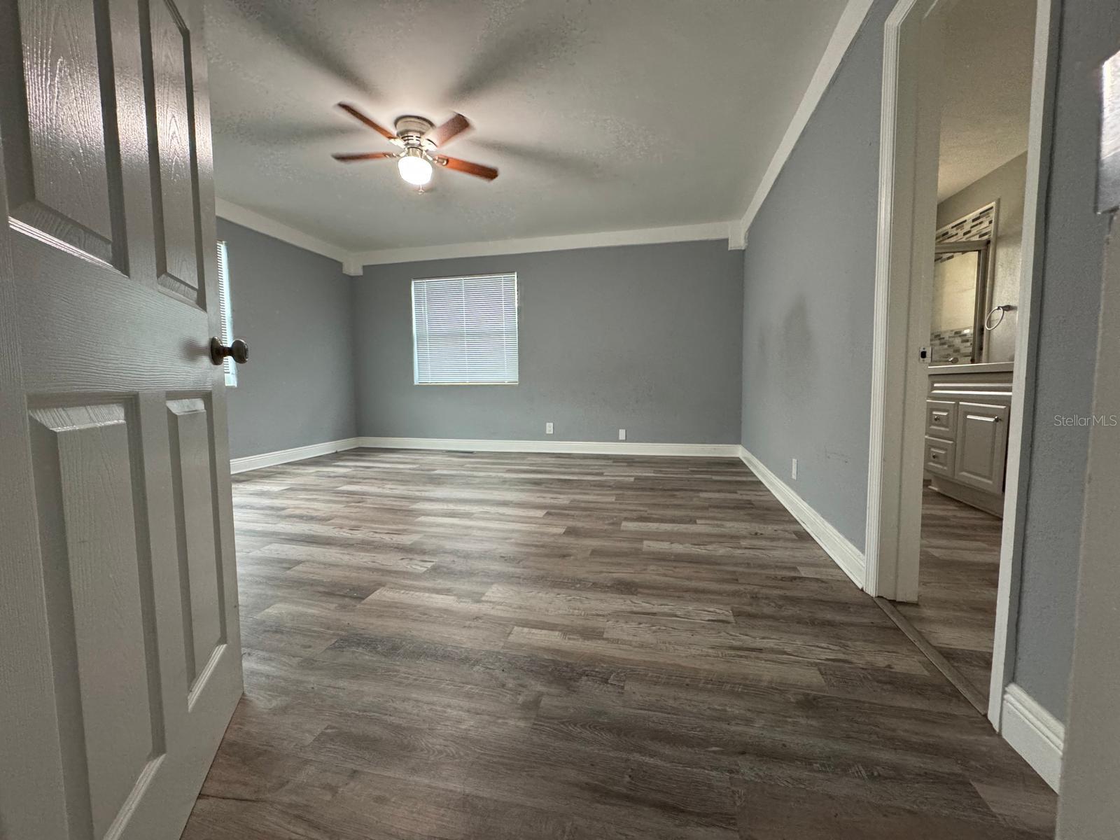 Image 19 of 27 For 641 Fremont Avenue