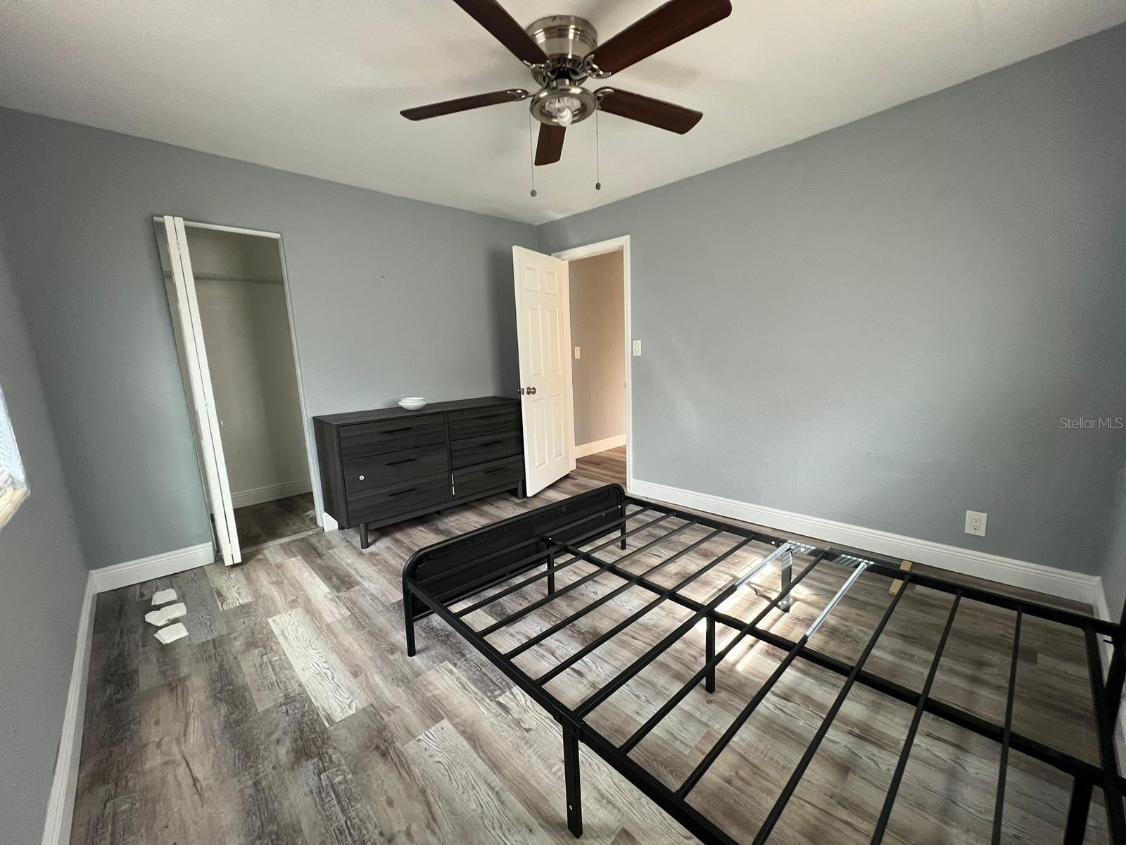 Image 4 of 27 For 641 Fremont Avenue