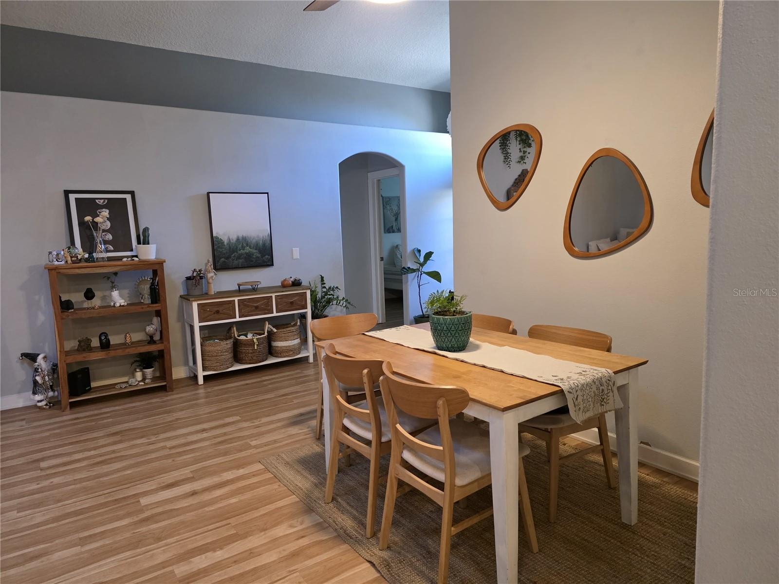 Image 12 of 37 For 2119 Oakington Street