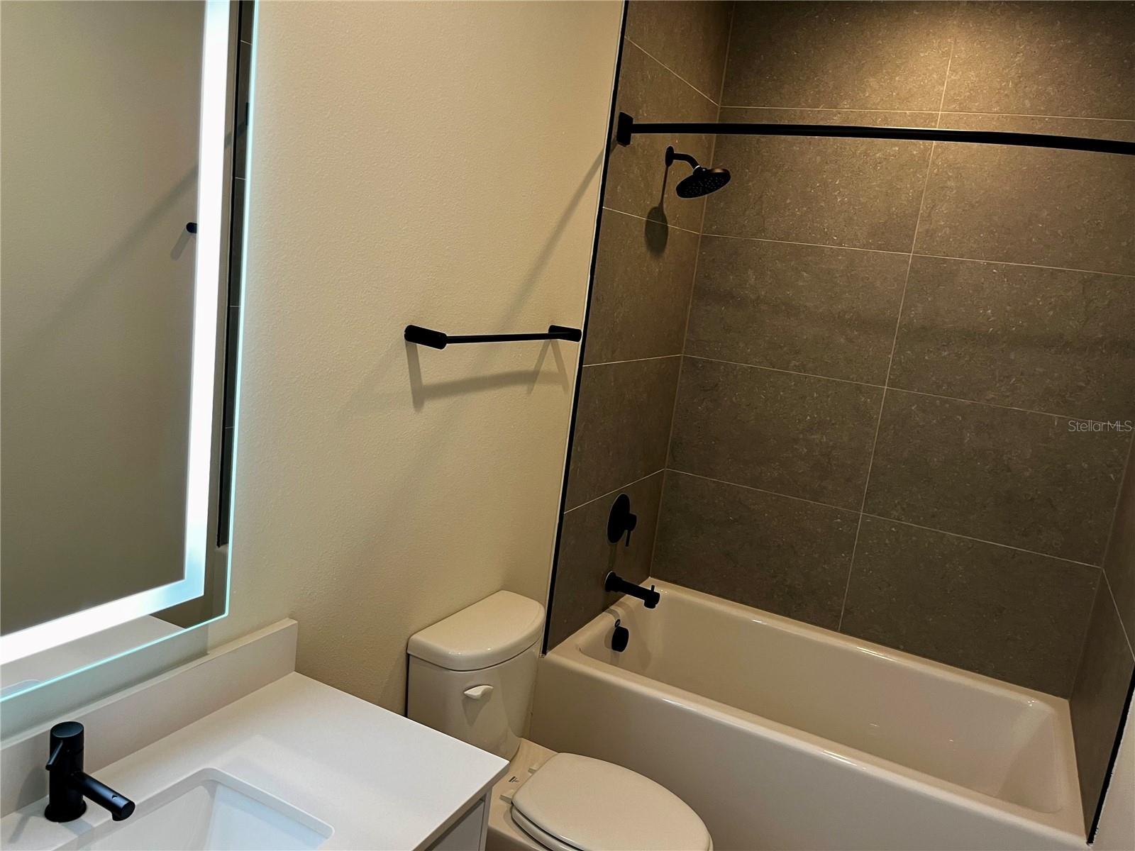 Image 21 of 31 For 1445 Serendipity Lane