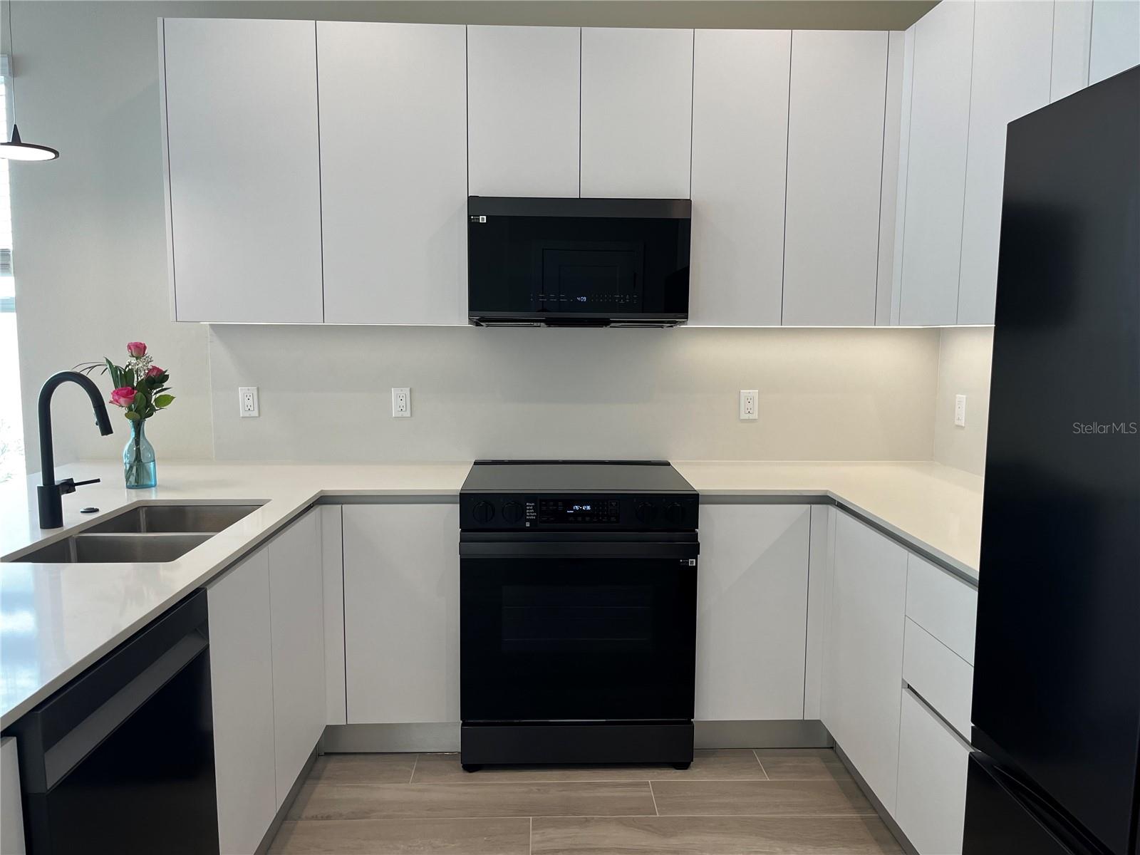 Image 4 of 31 For 1445 Serendipity Lane