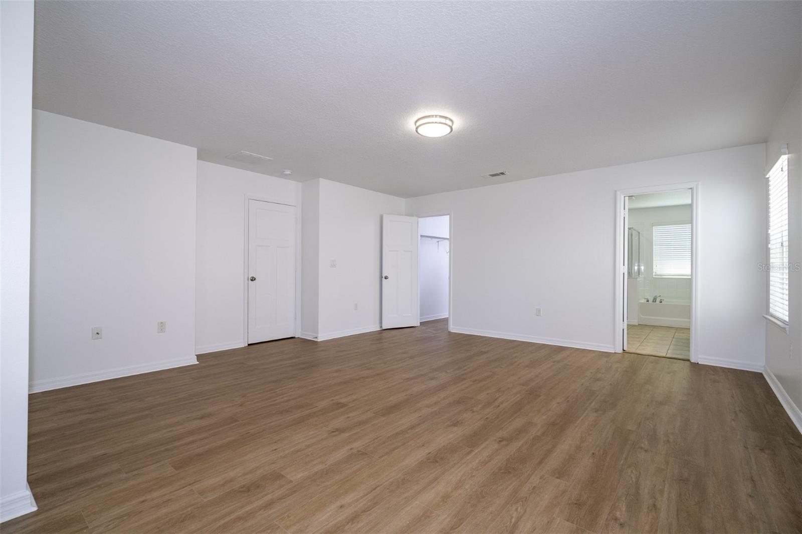 Image 33 of 44 For 13790 Ingelnook Drive