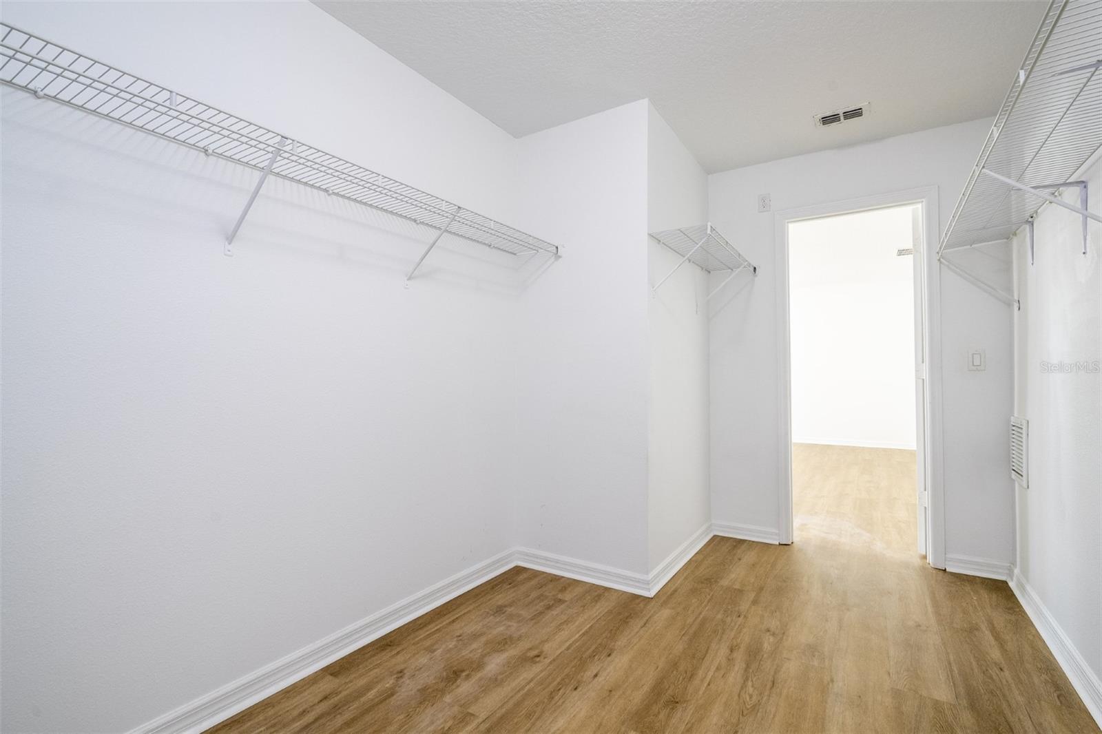 Image 36 of 44 For 13790 Ingelnook Drive