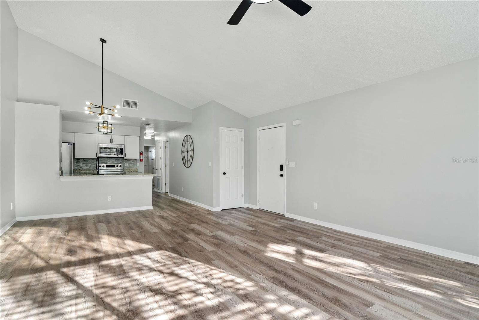 Image 11 of 34 For 2745 Poinciana Boulevard 68