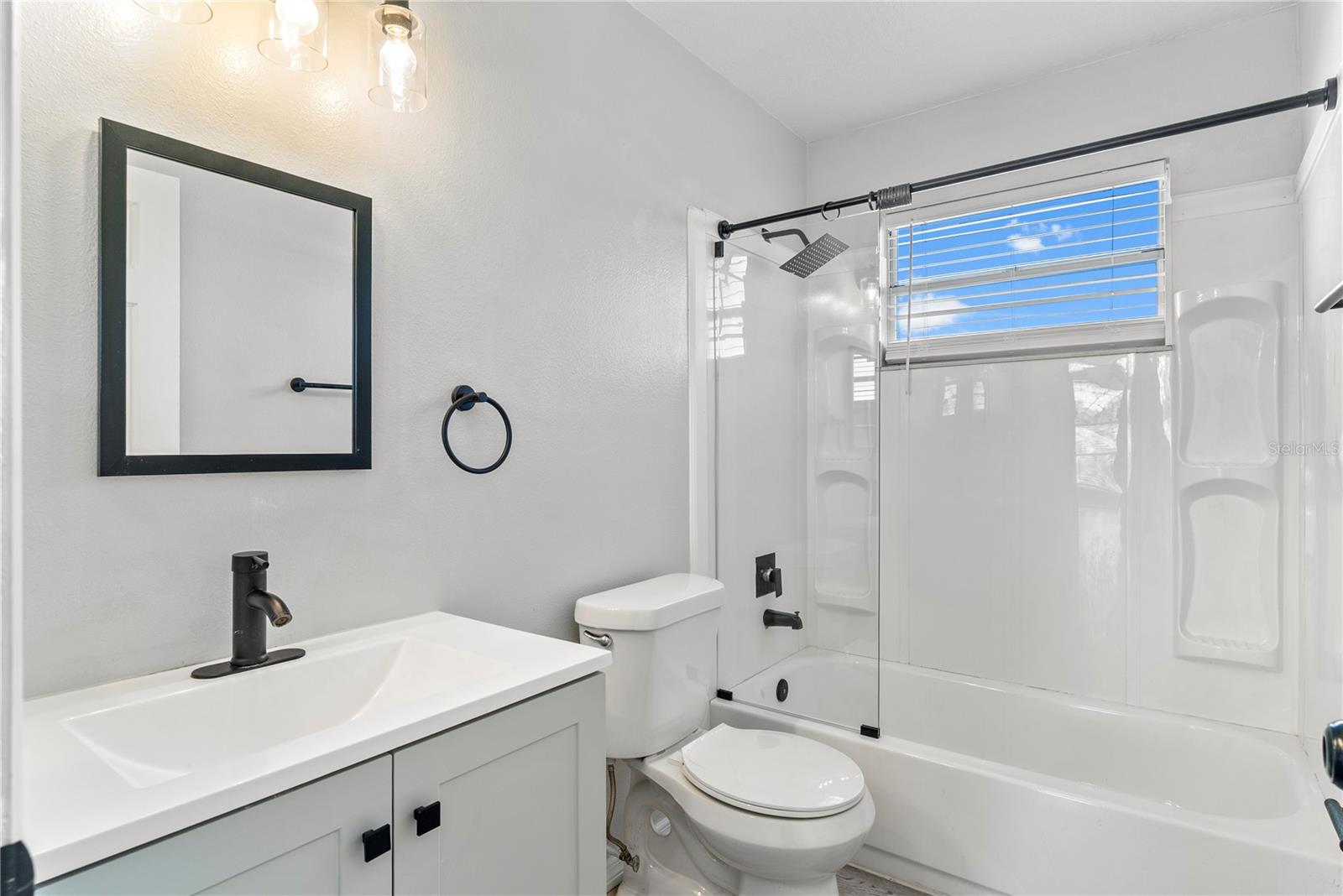 Image 15 of 34 For 2745 Poinciana Boulevard 68