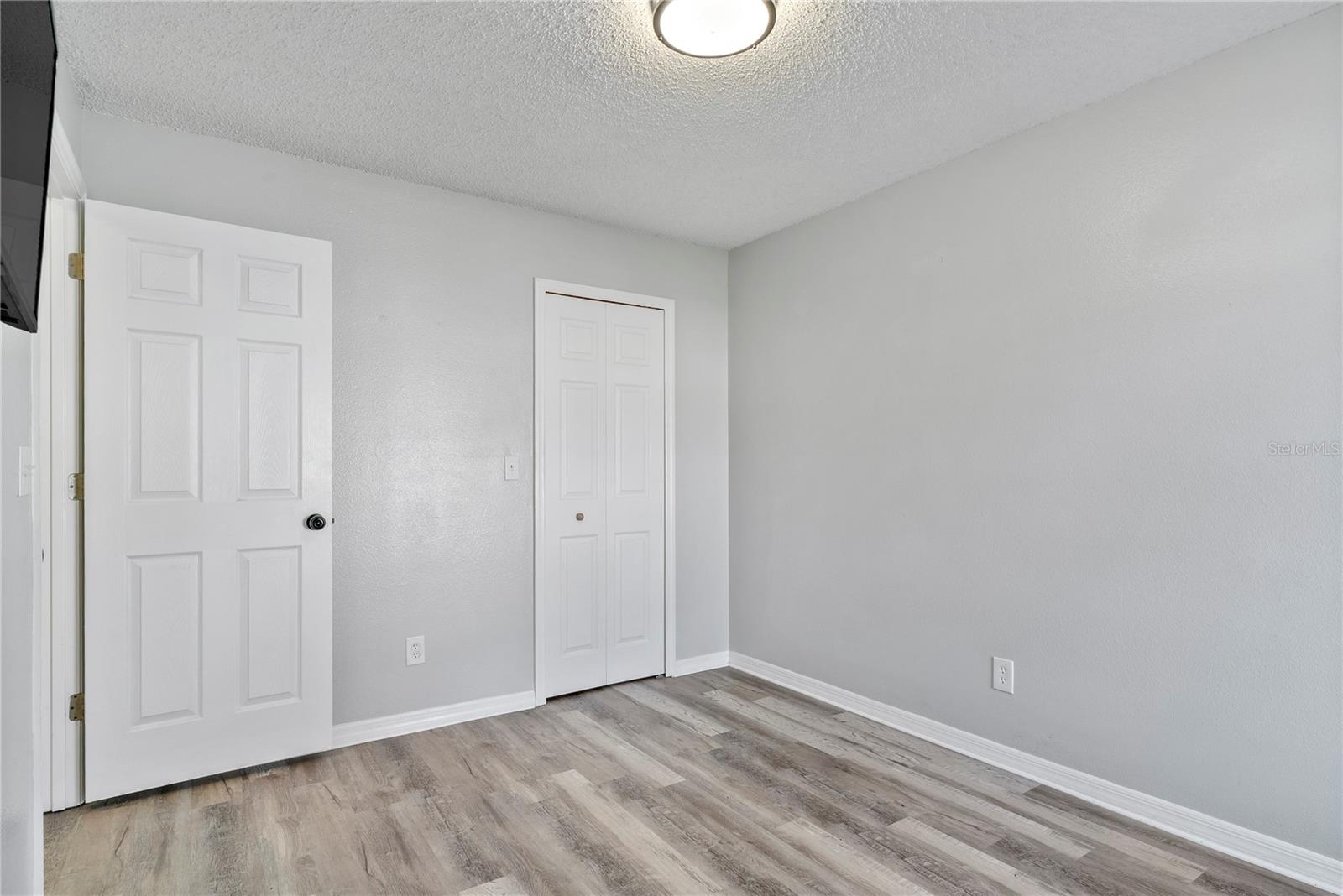 Image 17 of 34 For 2745 Poinciana Boulevard 68