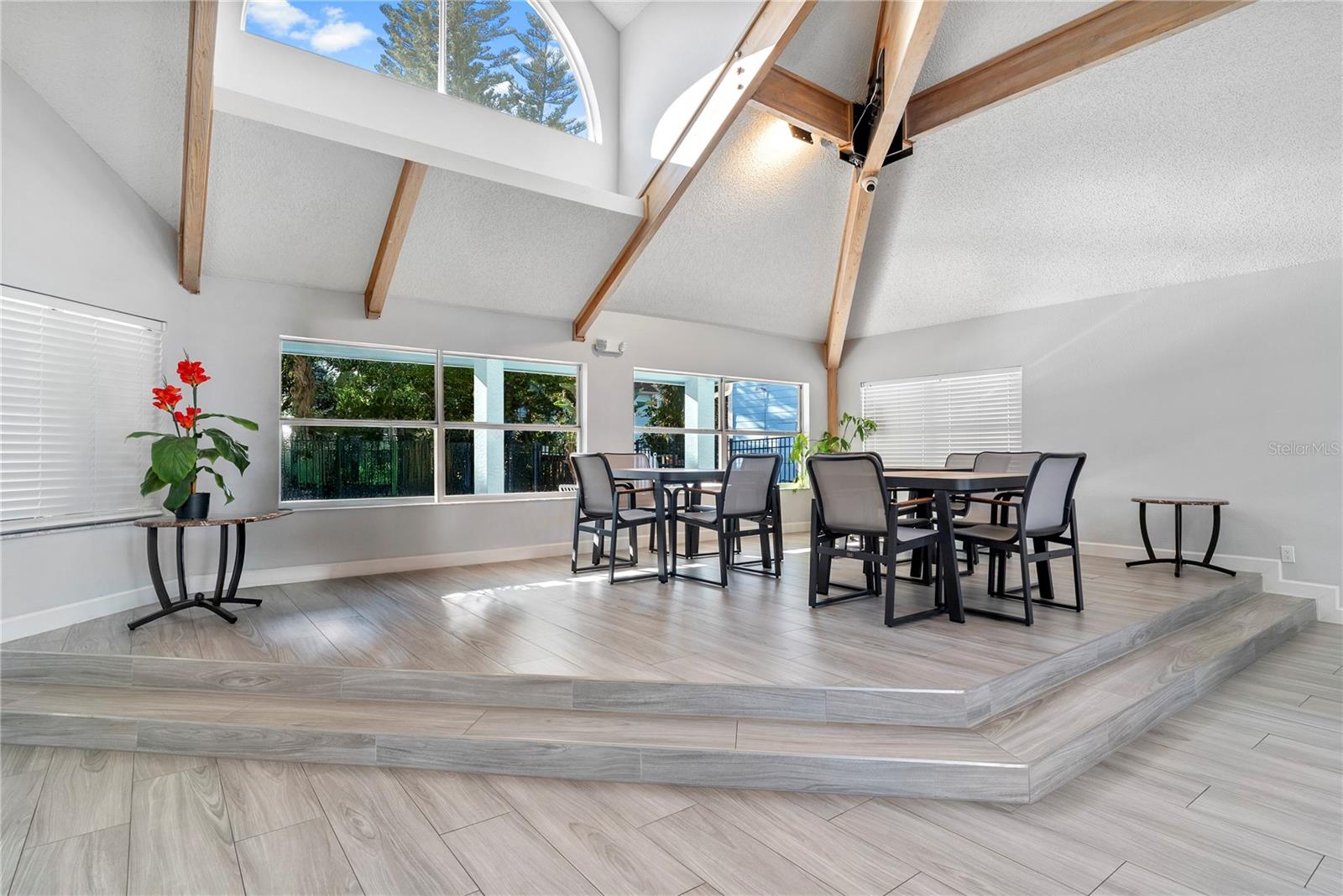 Image 25 of 34 For 2745 Poinciana Boulevard 68