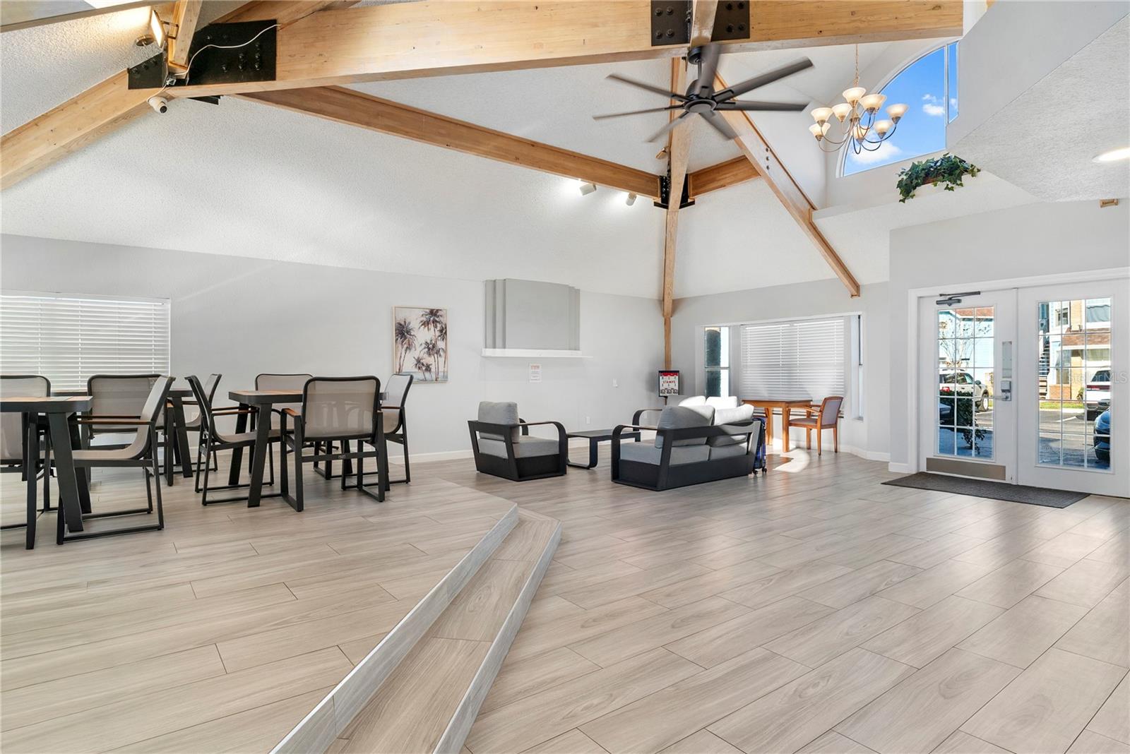 Image 26 of 34 For 2745 Poinciana Boulevard 68