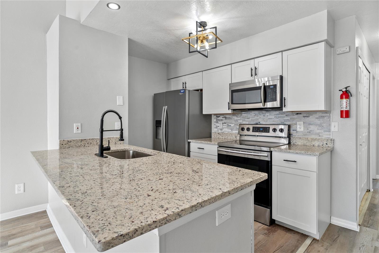 Image 7 of 34 For 2745 Poinciana Boulevard 68