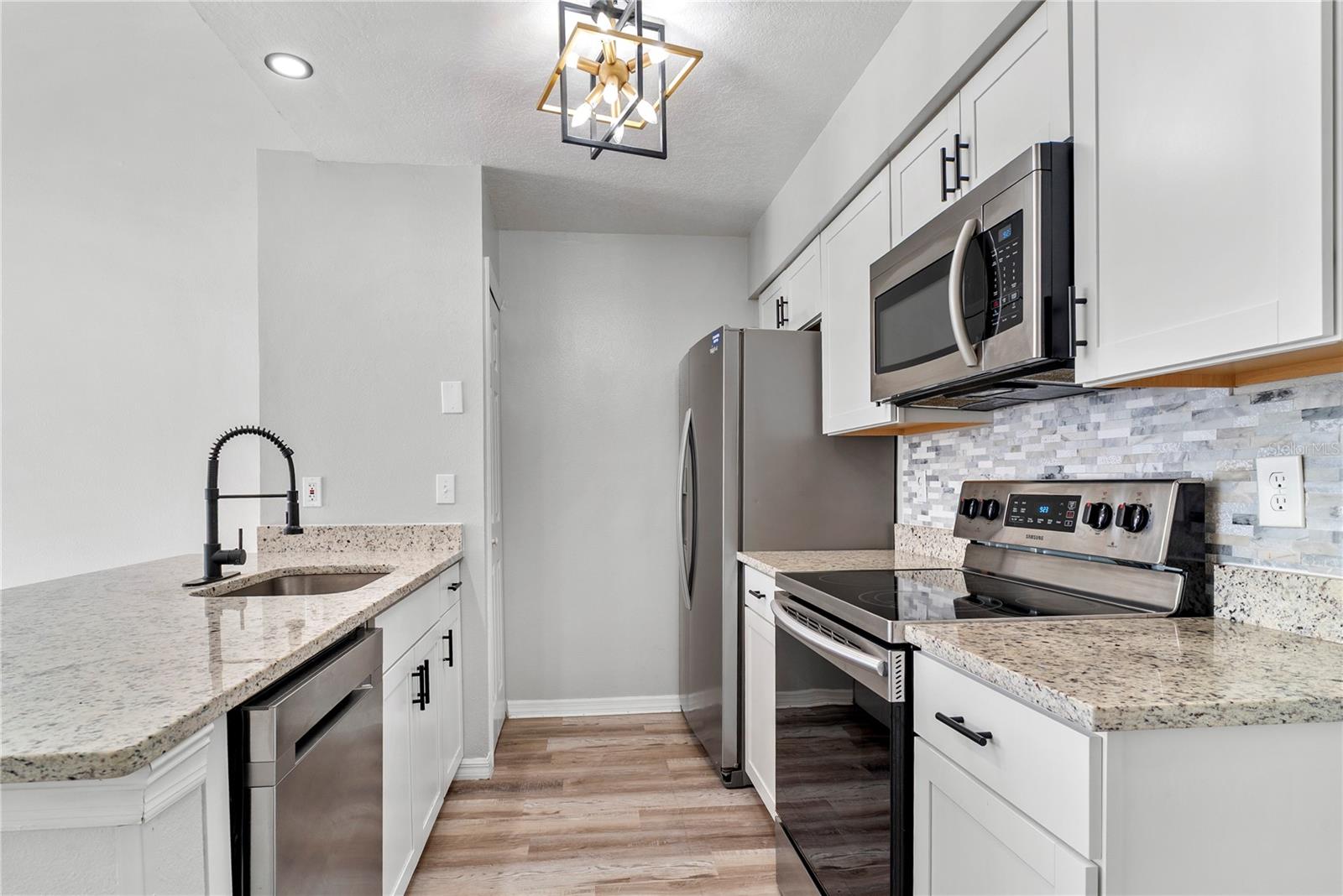 Image 9 of 34 For 2745 Poinciana Boulevard 68