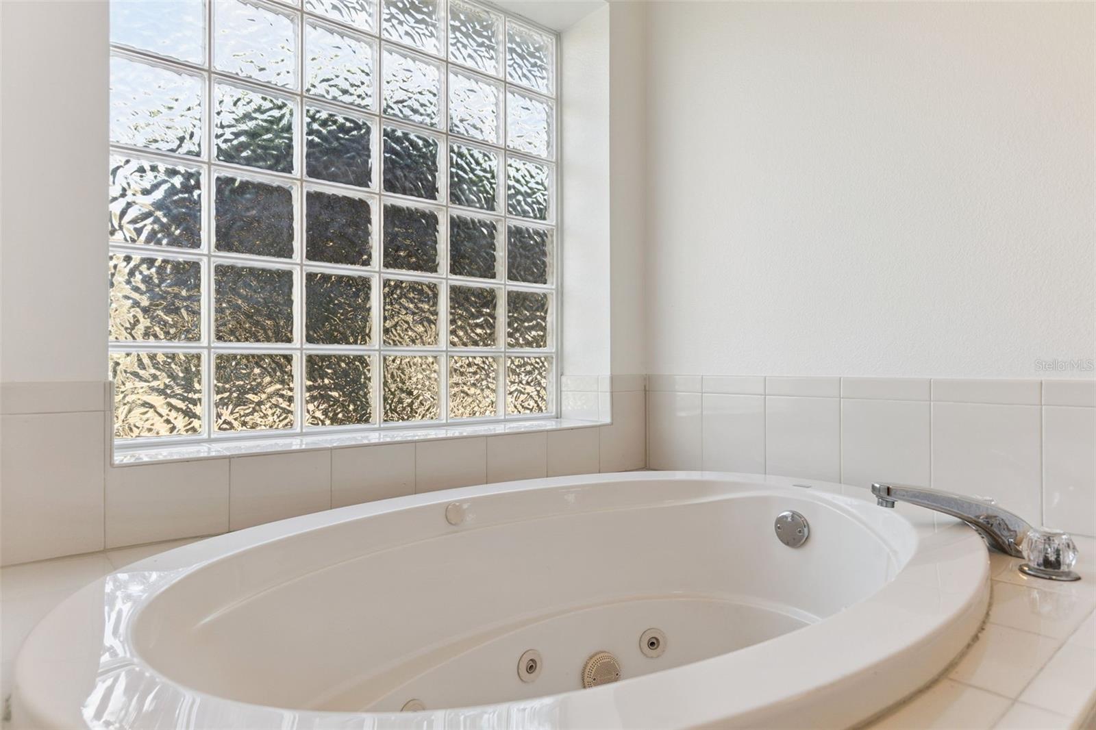 Image 26 of 45 For 1396 8th Avenue