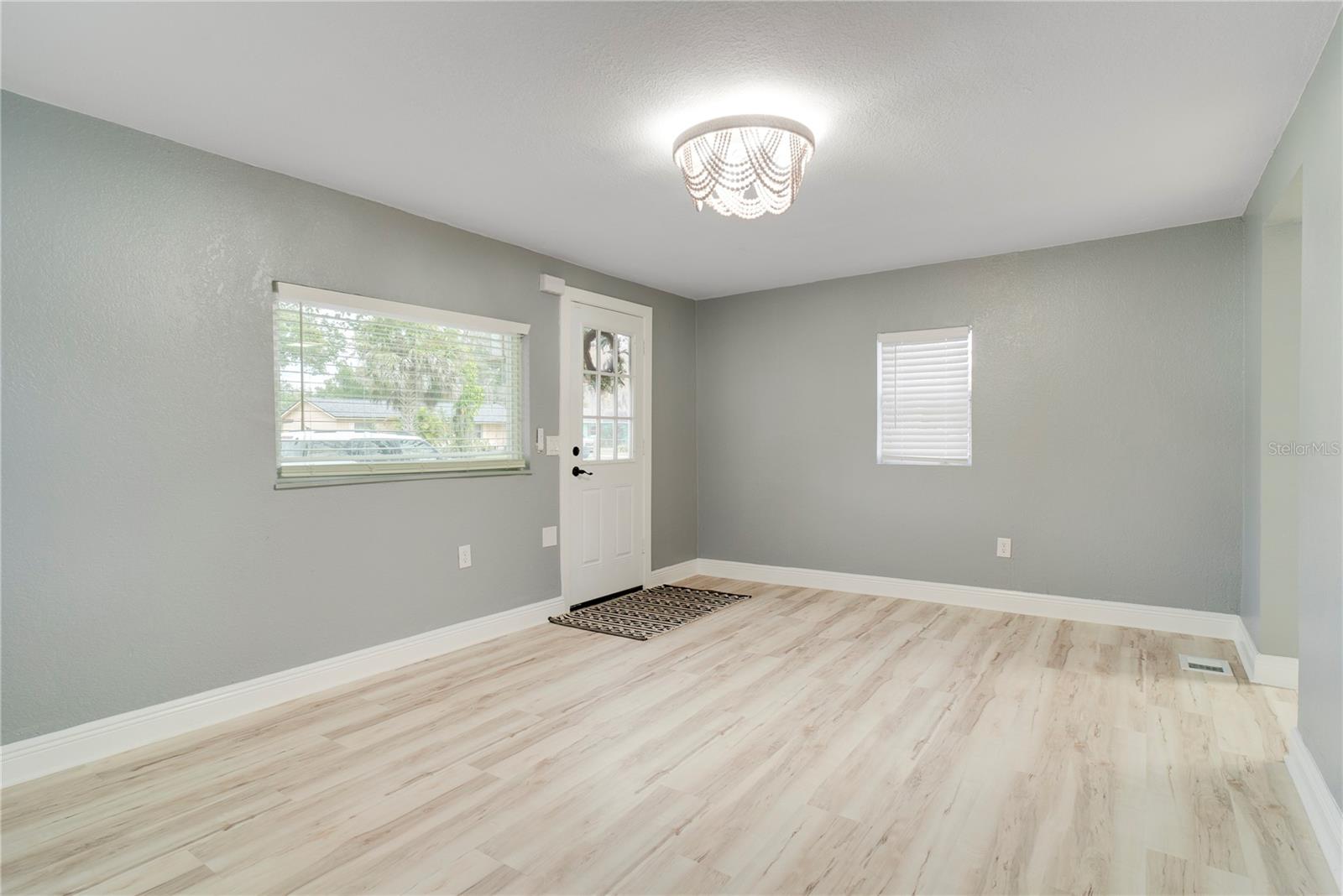 Image 4 of 21 For 330 Story Road