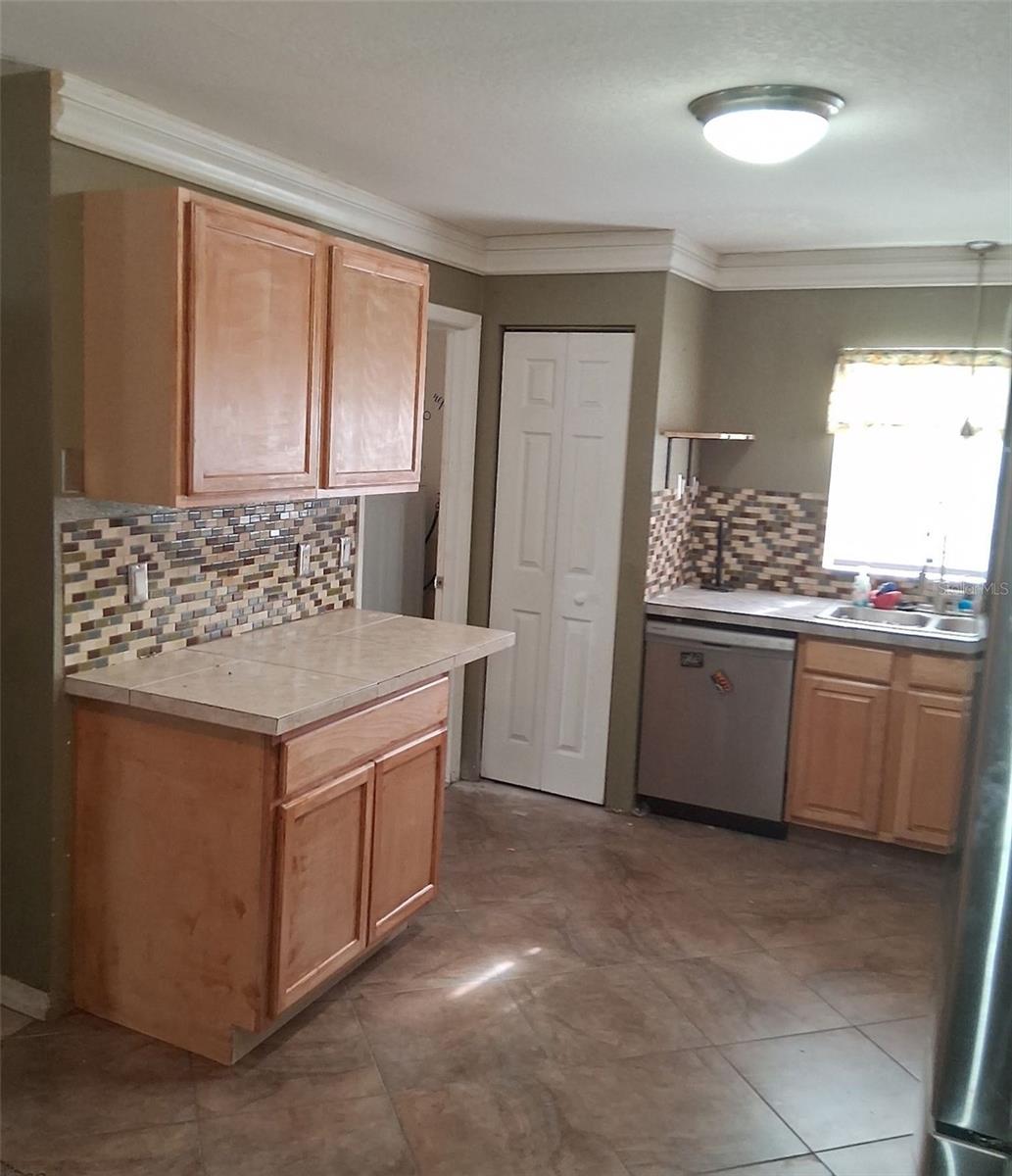 Image 6 of 13 For 2904 Allison Drive