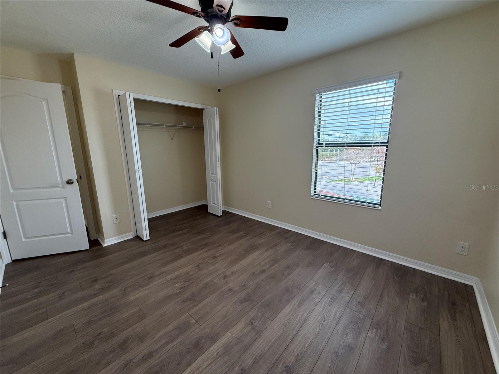 Image 29 of 46 For 2076 Leather Fern Drive