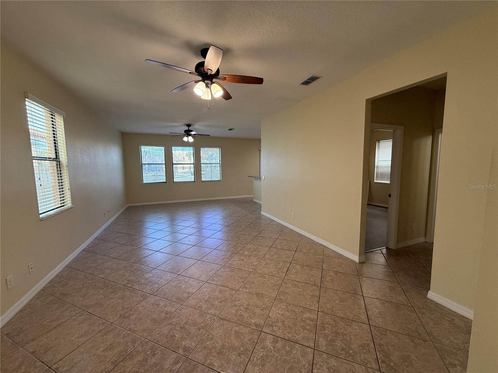 Image 3 of 46 For 2076 Leather Fern Drive
