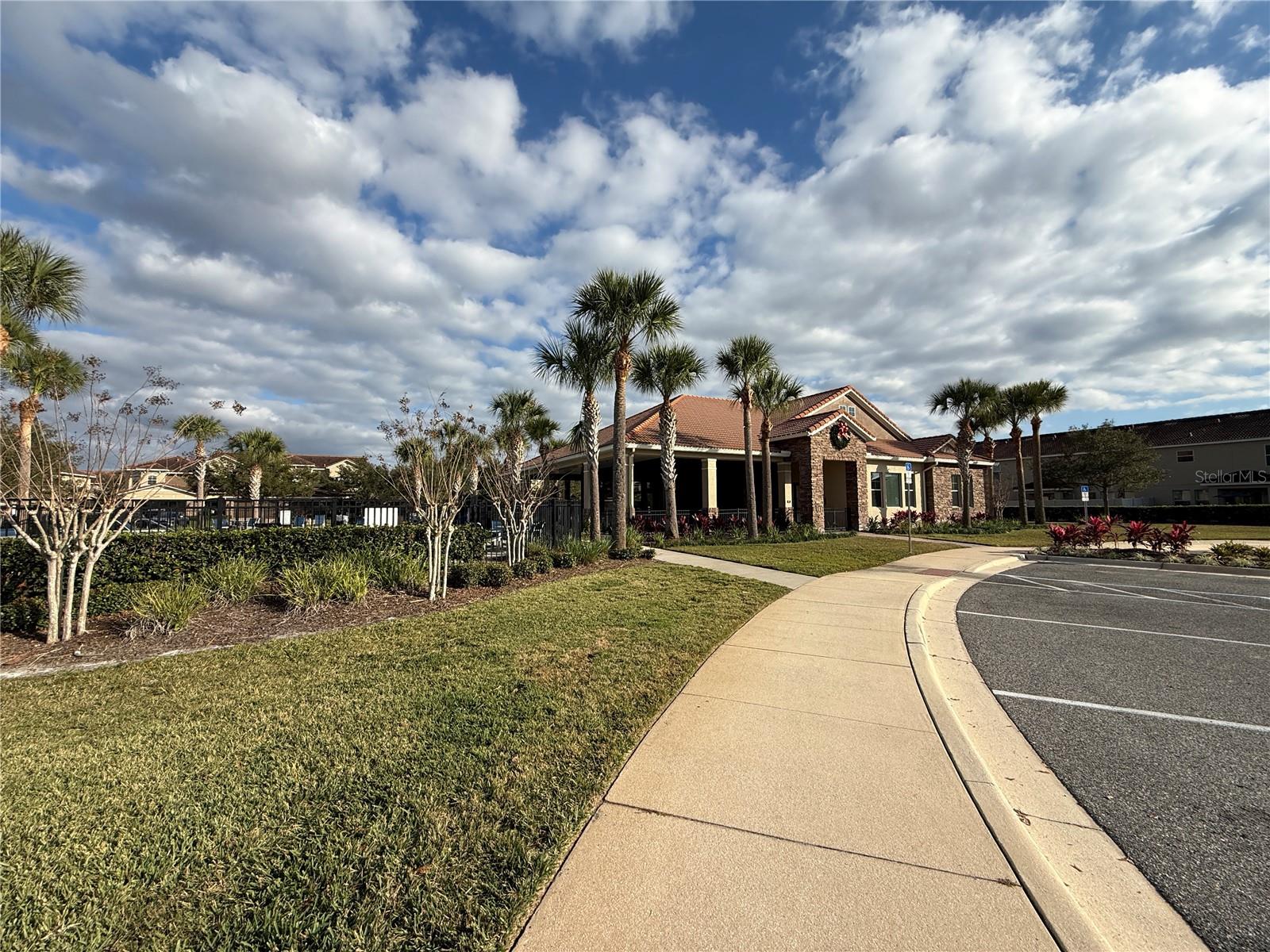 Image 36 of 46 For 2076 Leather Fern Drive